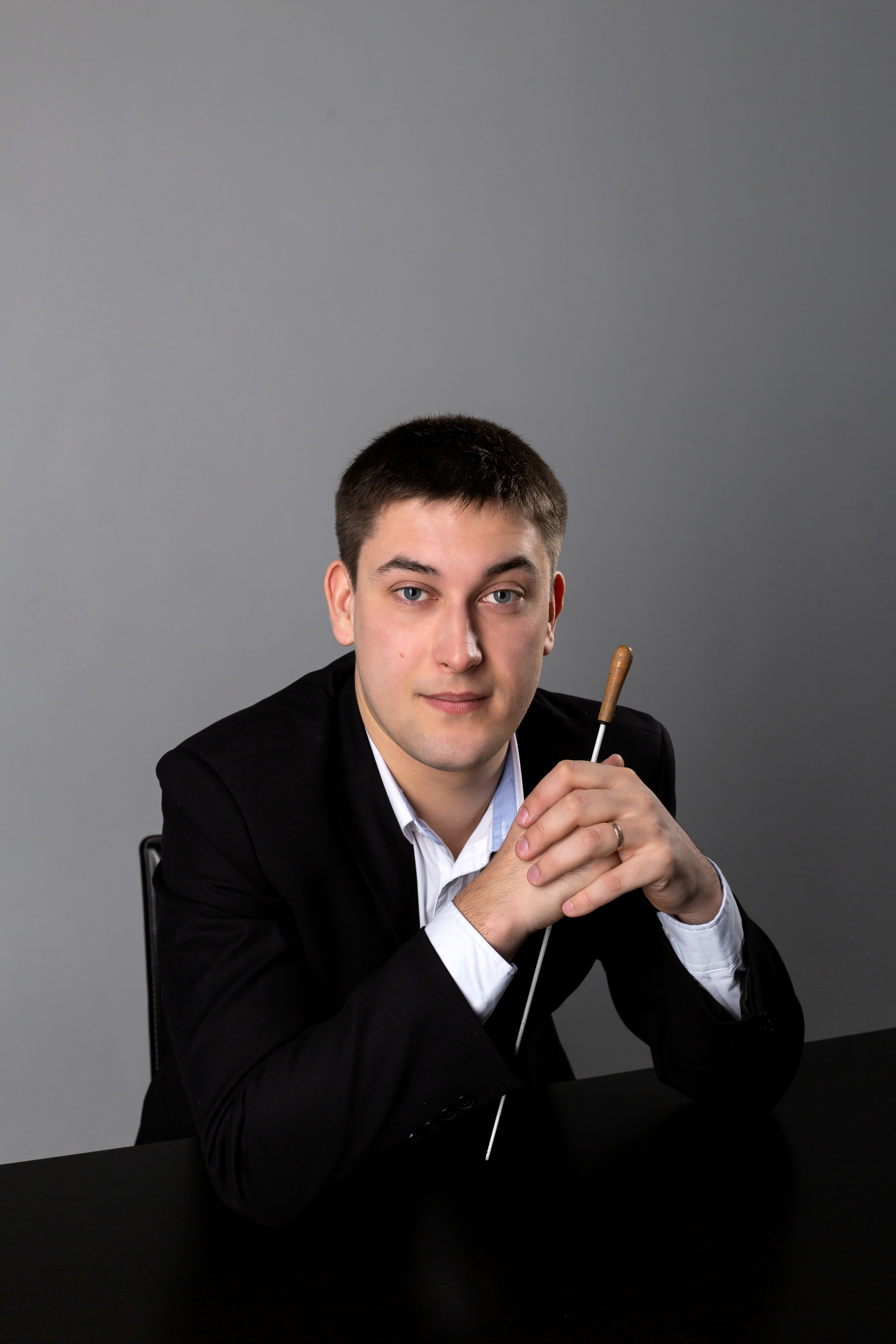 Максим дирижёр. Женский фотограф в Оренбурге Ирина Заводчикова