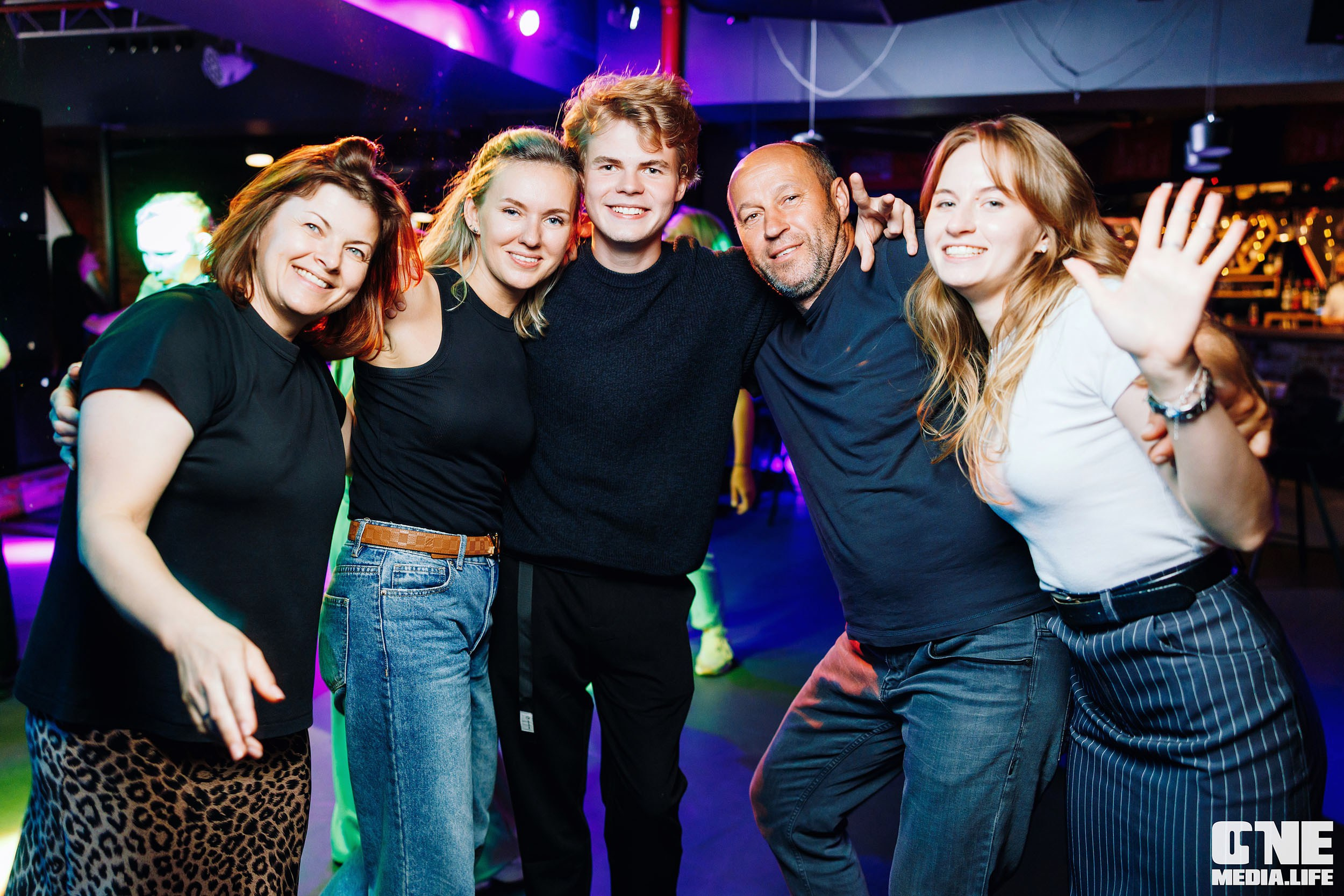 Фоторепортаж из бара Баррэ. One Media Life: фоторепортажи, фотоотчеты с мероприятий и заведений