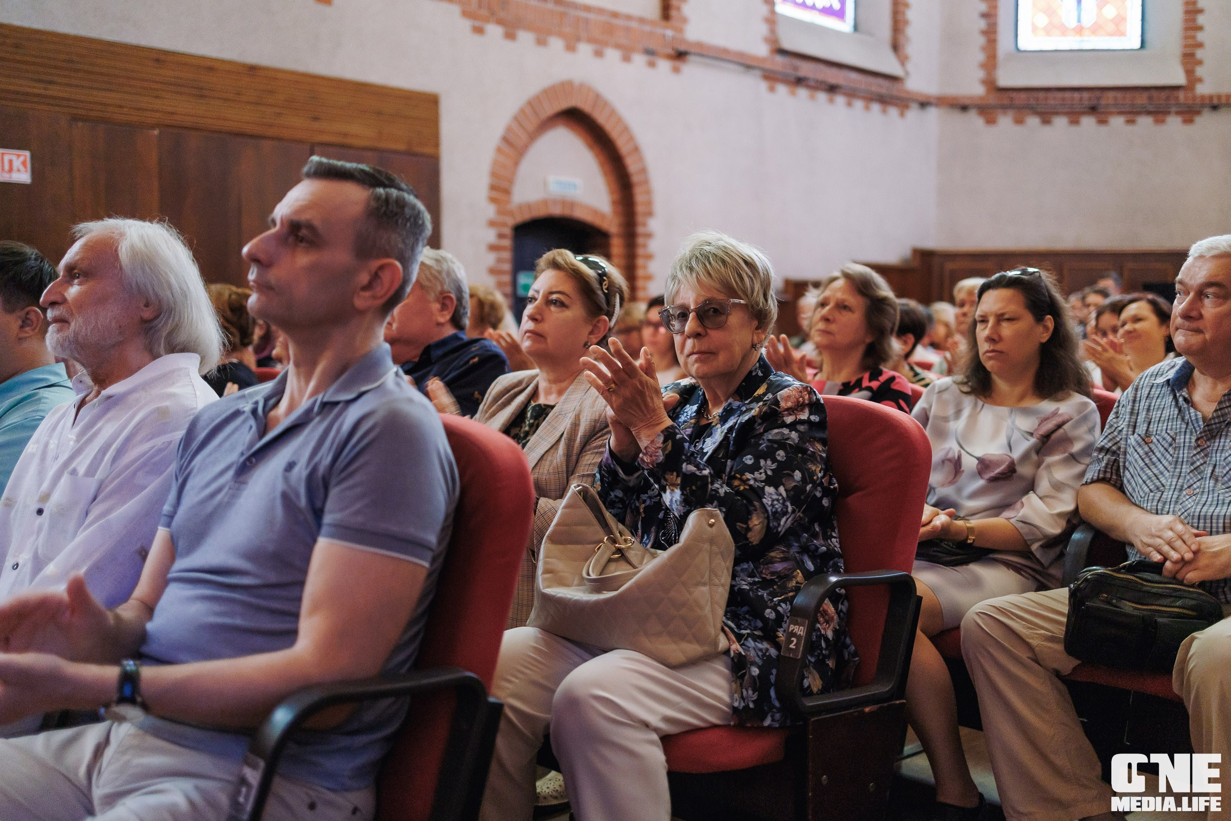 Фоторепортаж из Калининградской филармонии. One Media Life: фоторепортажи, фотоотчеты с мероприятий и заведений