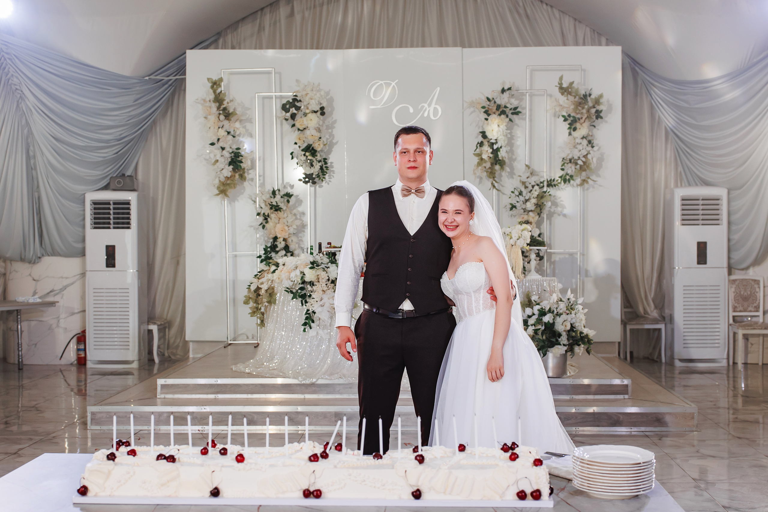 Свадебное фото в отеле Зеленый парк выездная регистрация и банкет в ресторане Гости. Дмитрий Шевченко свадебное фото в г. Краснодар — Армавир — Лабинск