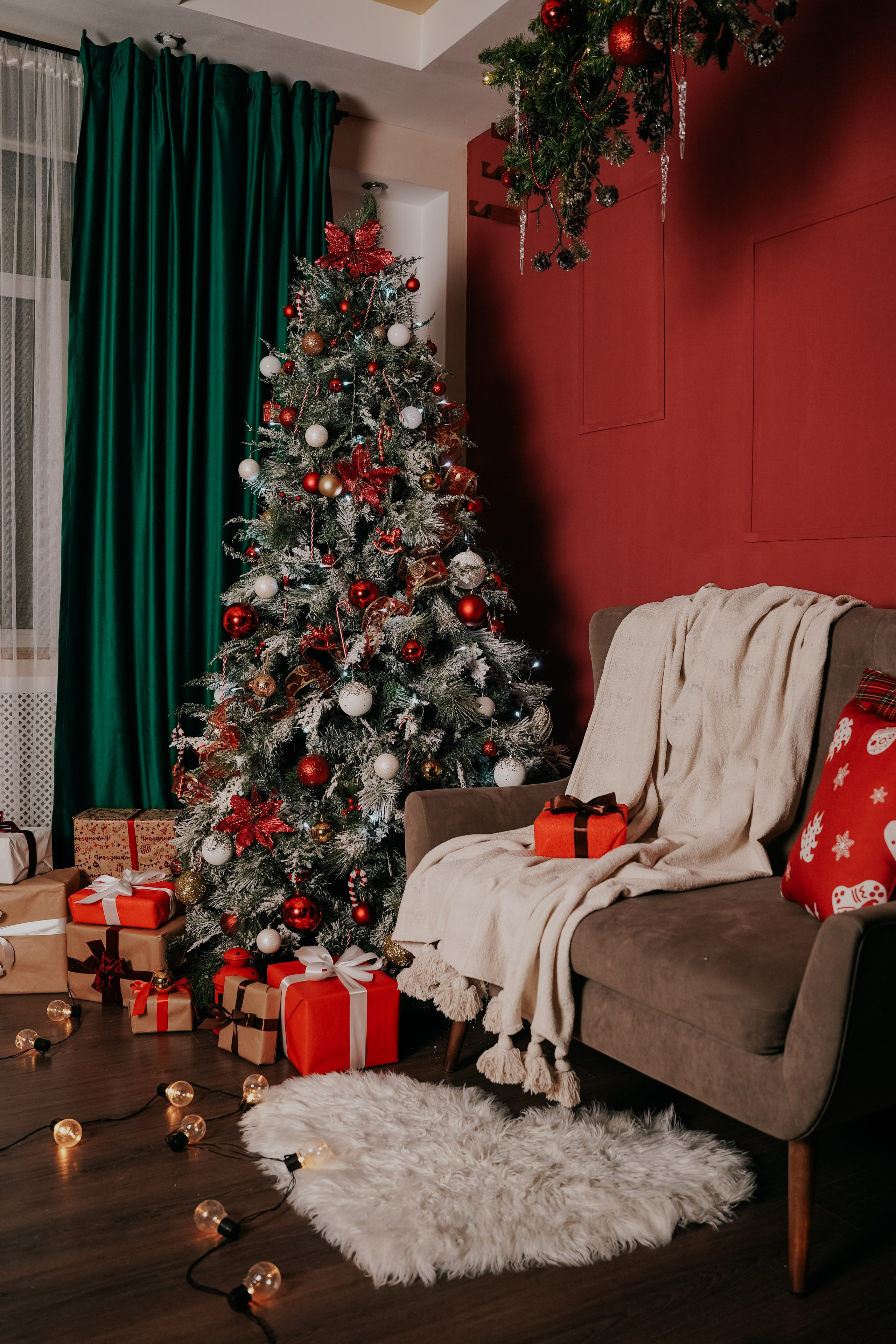 Новый Год. Фотостудия Studio N1 в Норильске Фотокниги Выпускные альбомы