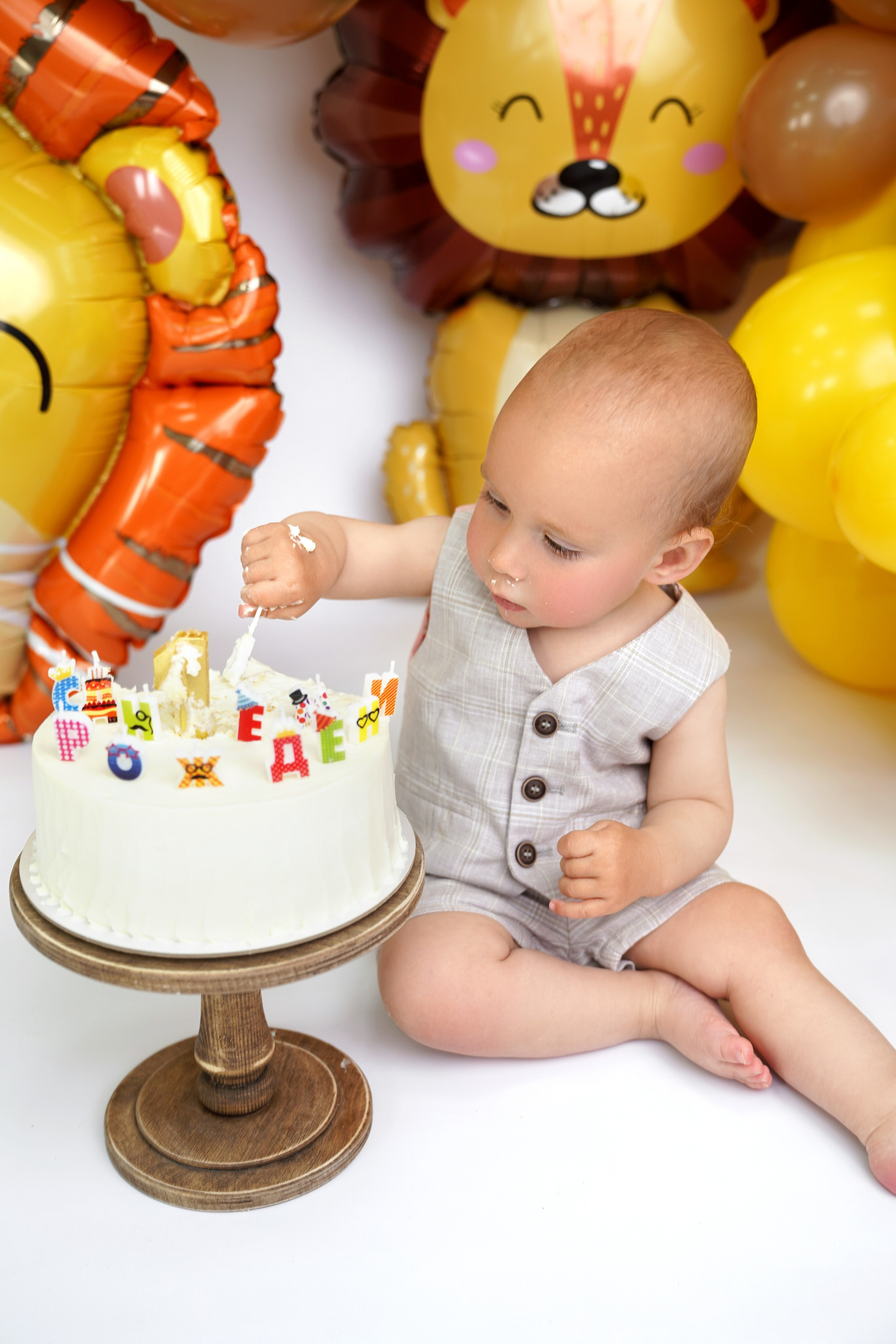 Фотосессия ГОДОВАСИЕ. Фотограф новорожденных, детей до года и беременных в Симферополе