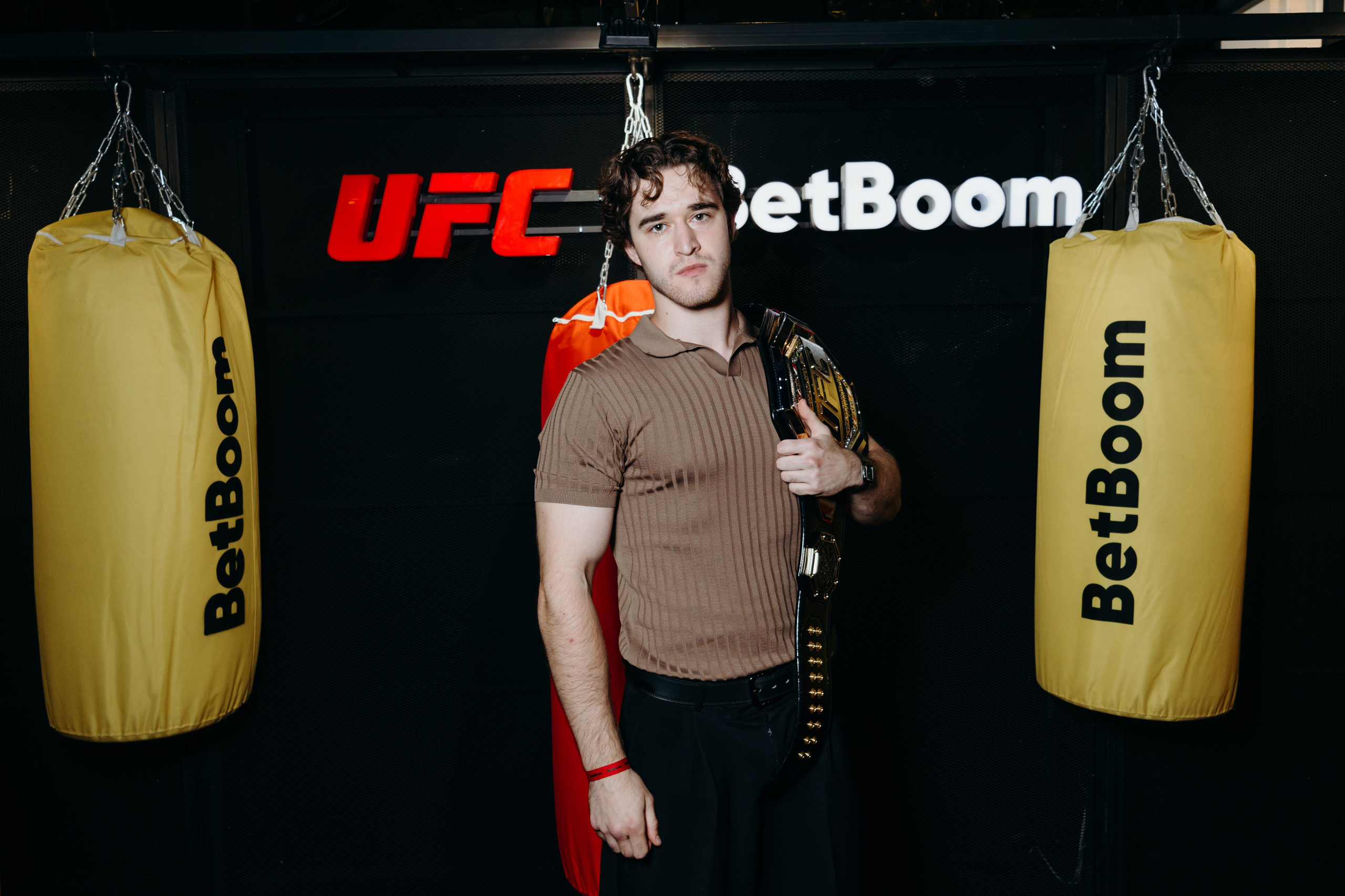 Репортажная съемка боев UFC