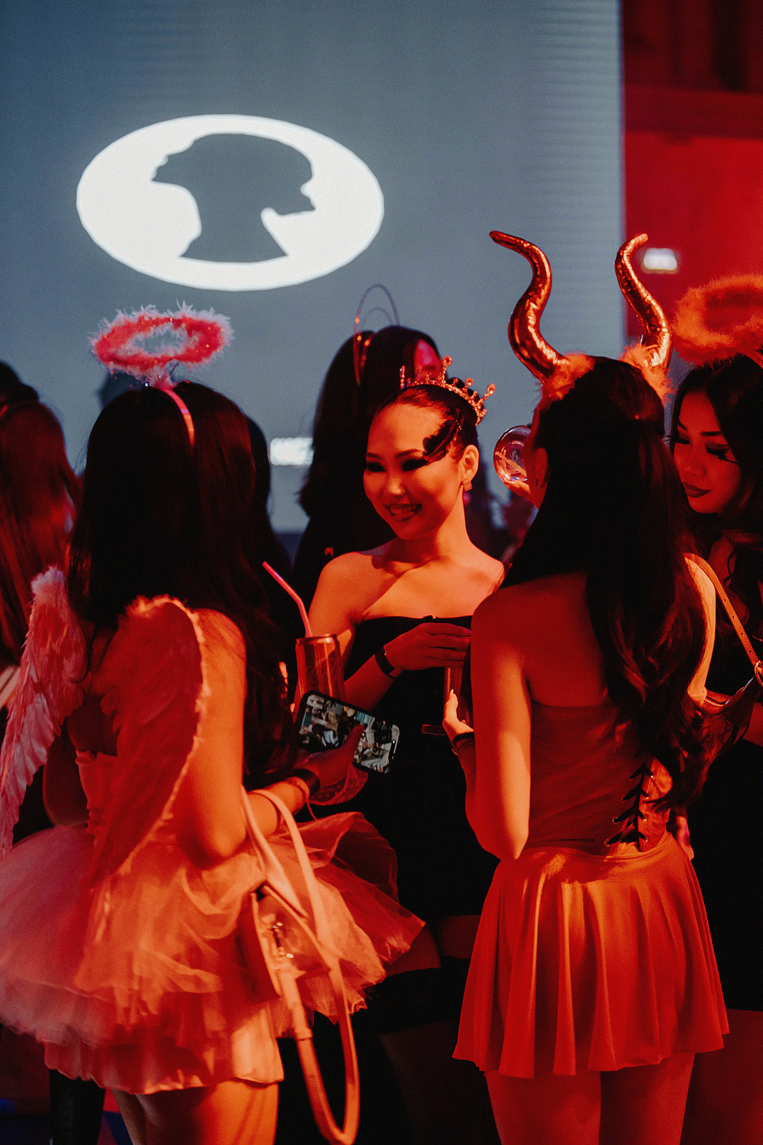 Halloween party by KiingSarah. Свадебный, семейный и портретный фотограф в Алматы, Костанай