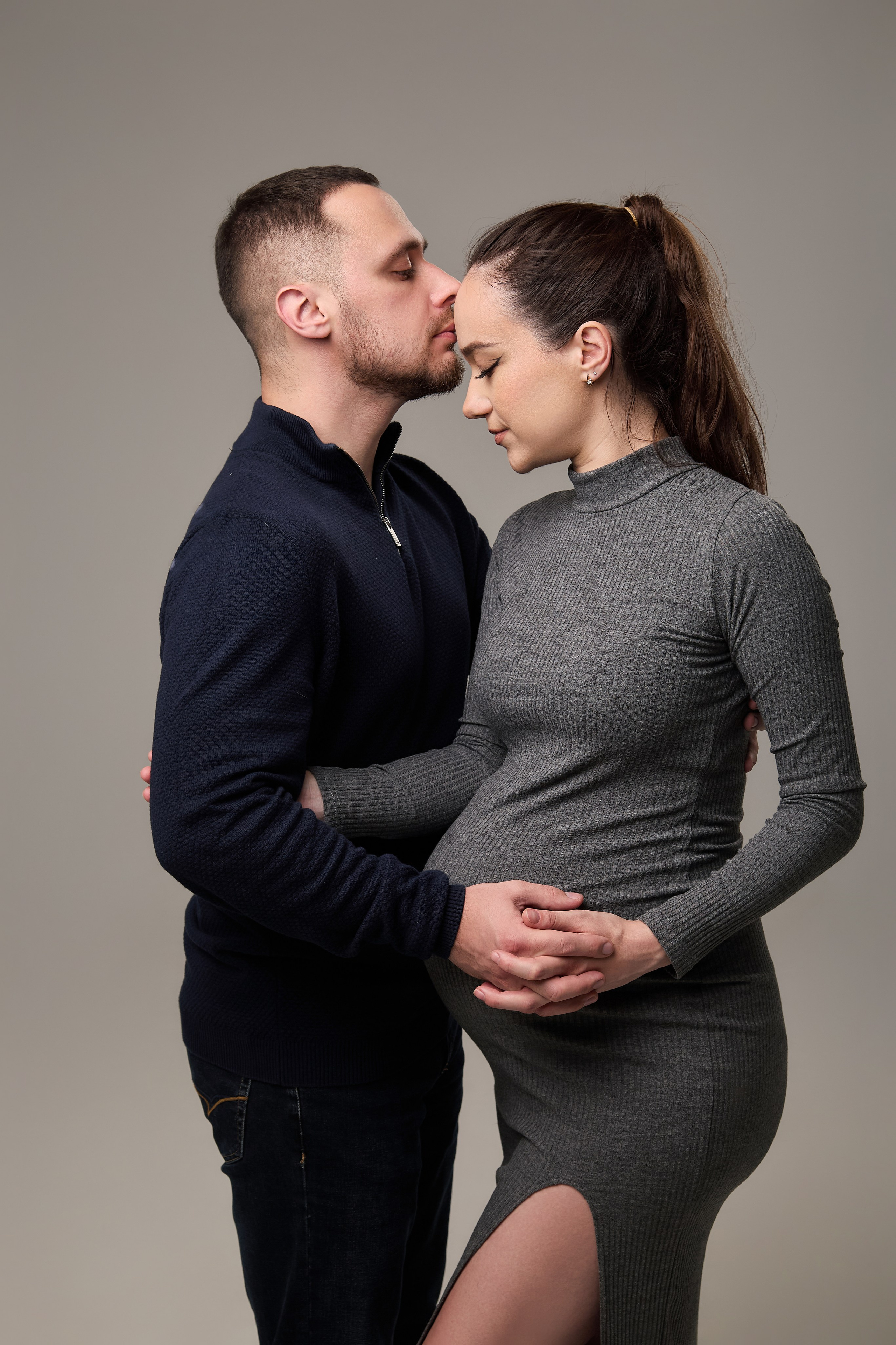 Фотосессия беременности — стильное фото в «Миллион Портретов»