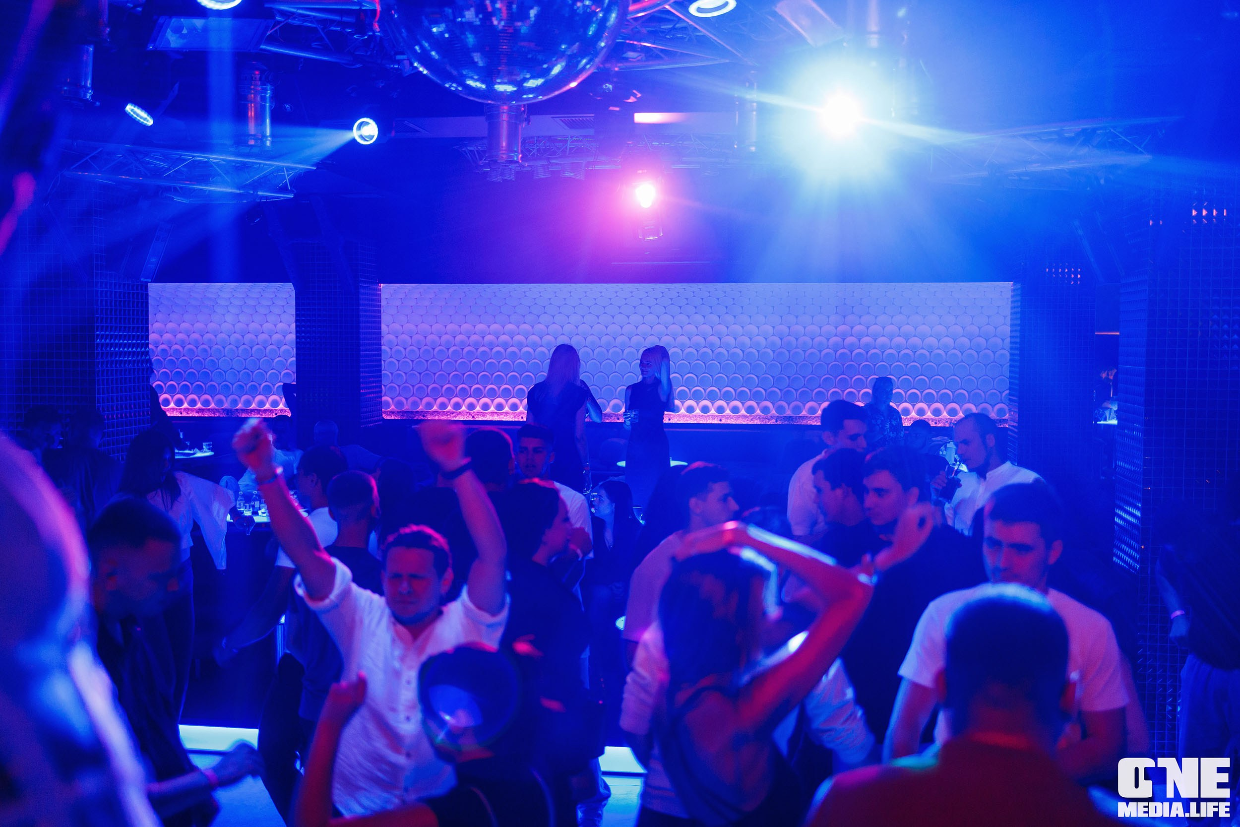 Фоторепортаж из РК Планета. One Media Life: фоторепортажи, фотоотчеты с мероприятий и заведений