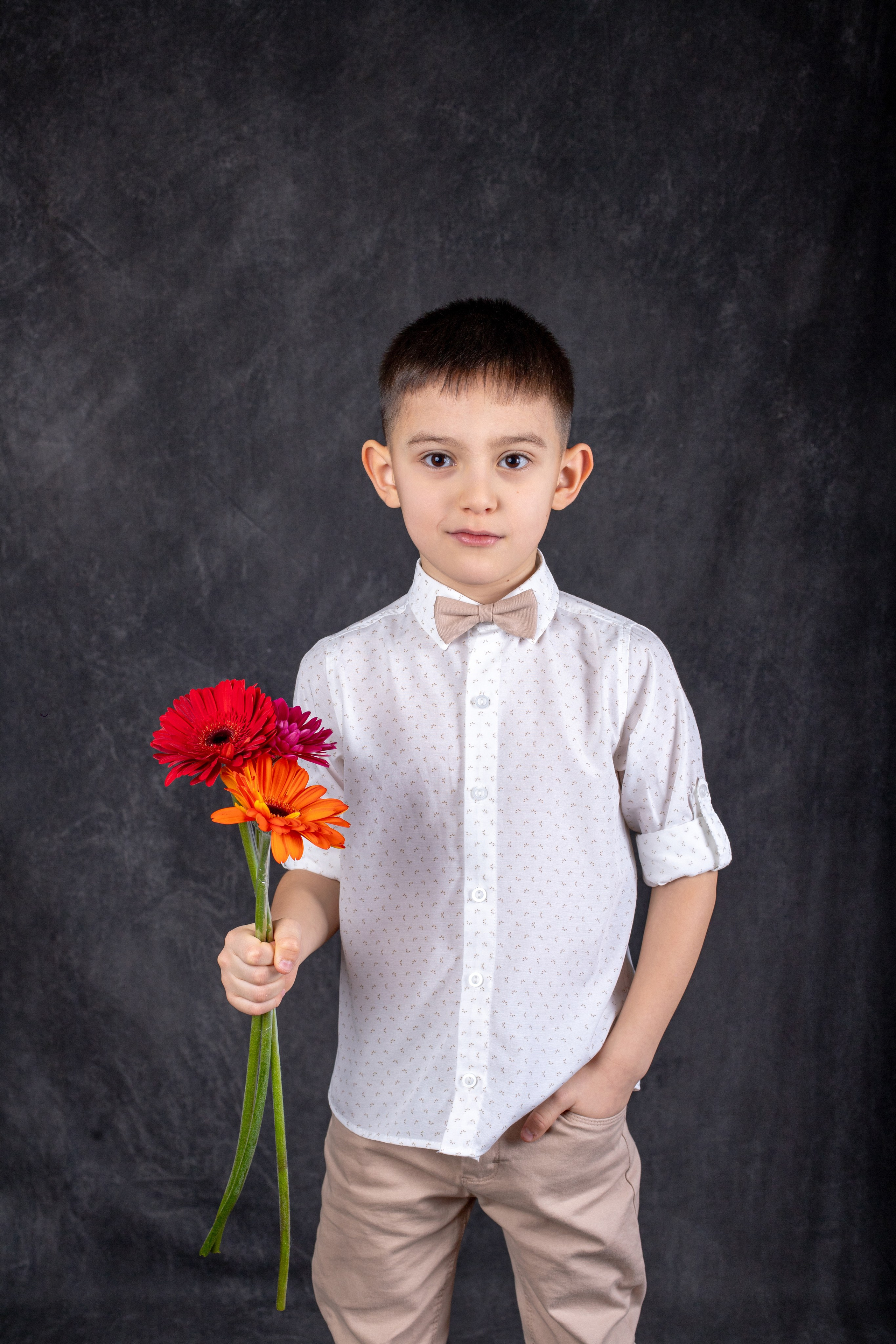 Выпускные альбомы для детского сада. Выпускной альбом в Москве и Домодедово Вышка Школьный фотограф