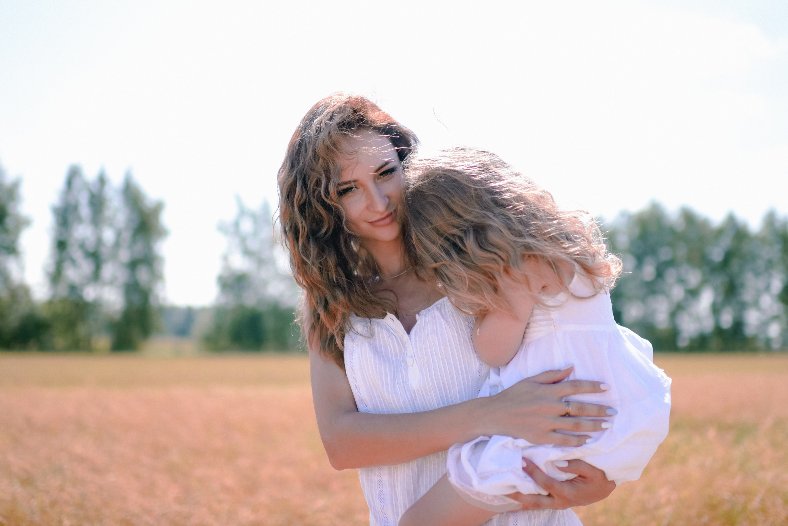 Евгений, Оля и Мия. Универсальный фотограф и видеограф