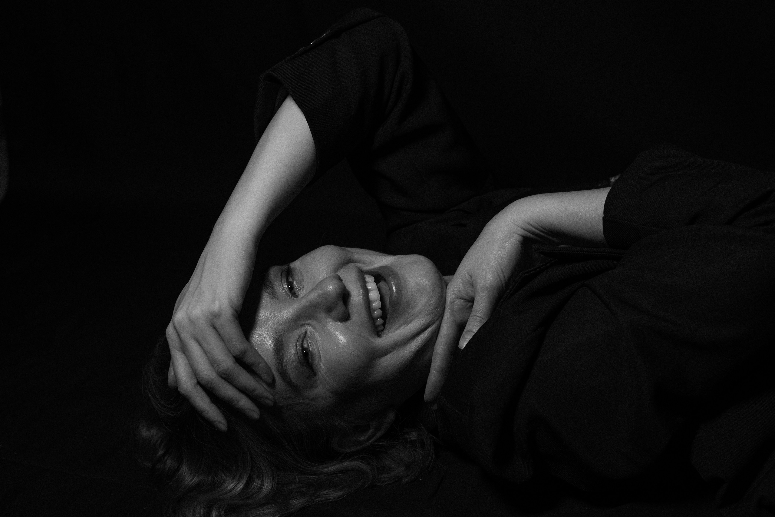 женский фотограф, чувственные фотографии, лайфстайл фотограф, семейный фотограф, чувственный фотограф, репортажная фотосъёмка фотосессия репортажка бэкстейдж, женский портрет, ню, фотоистории