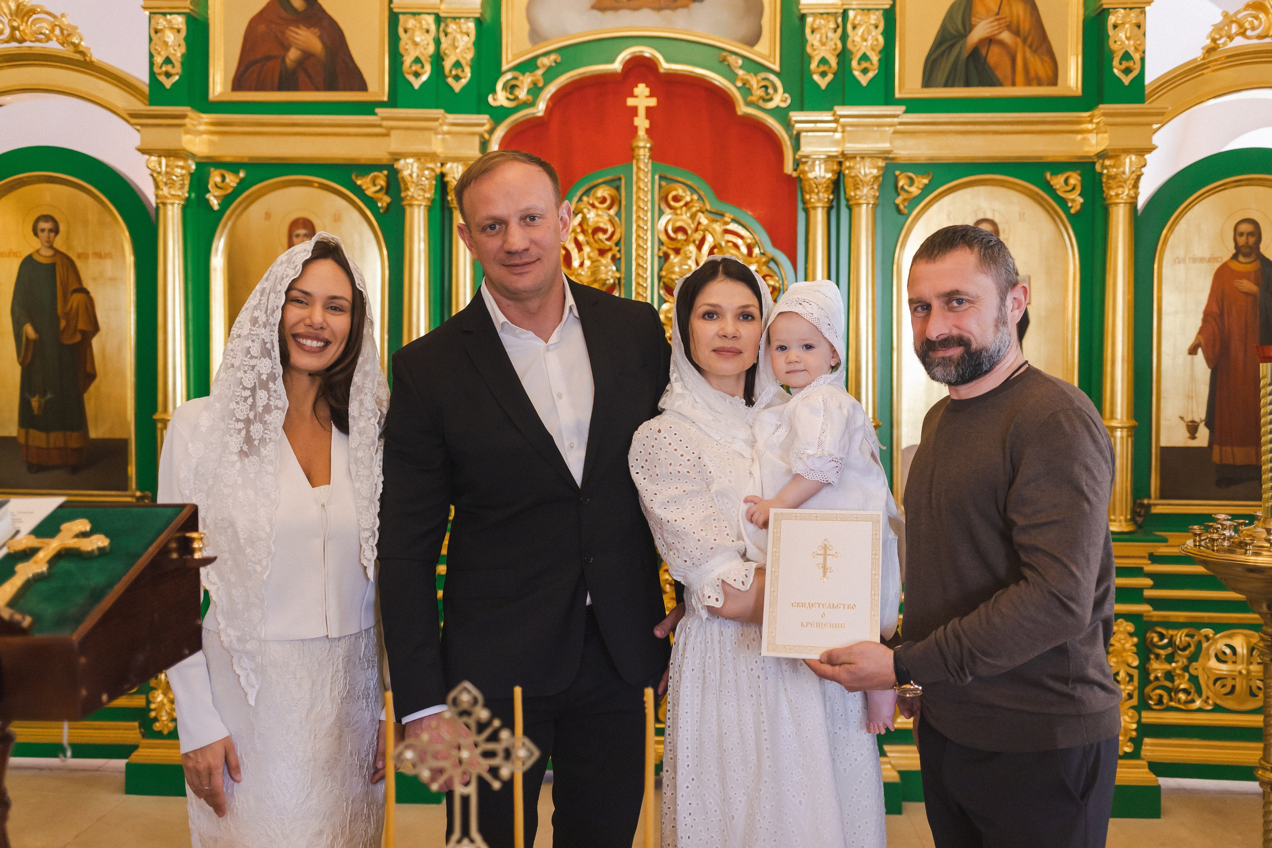 Крещение Аглаи. Семейный фотограф в Москве