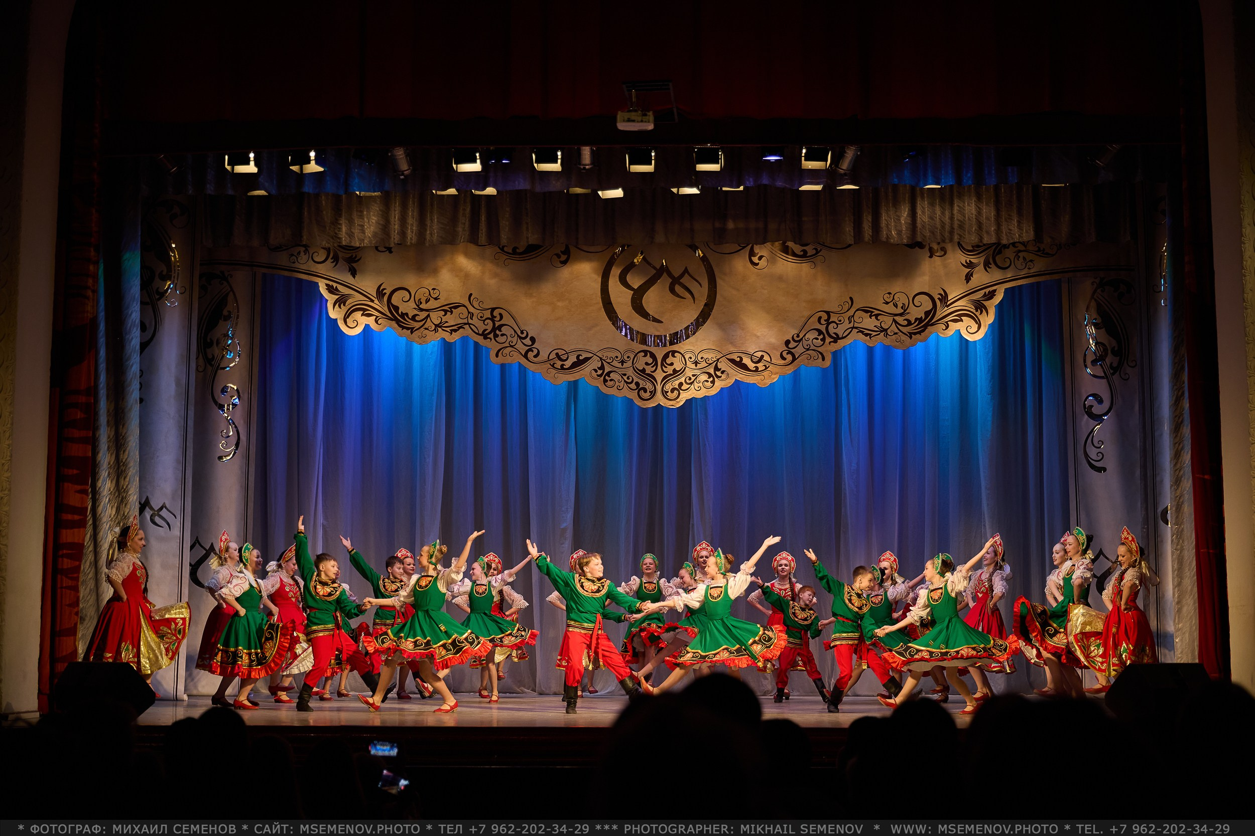 Фоторепортаж с Концерта «Волжанка» и «Задоринка»