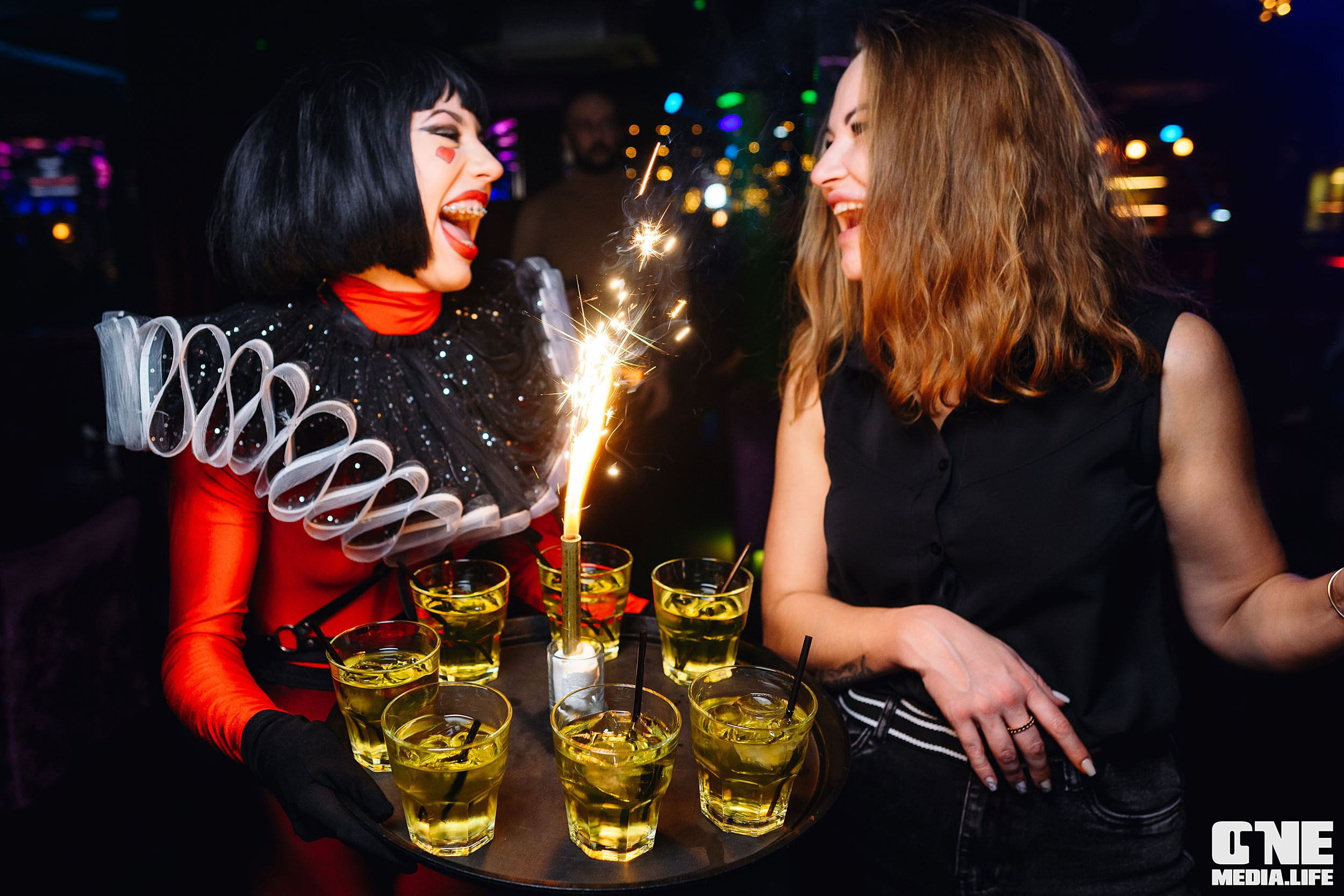 Фоторепортаж из караоке-клуба Эйфория. One Media Life: фоторепортажи, фотоотчеты с мероприятий и заведений