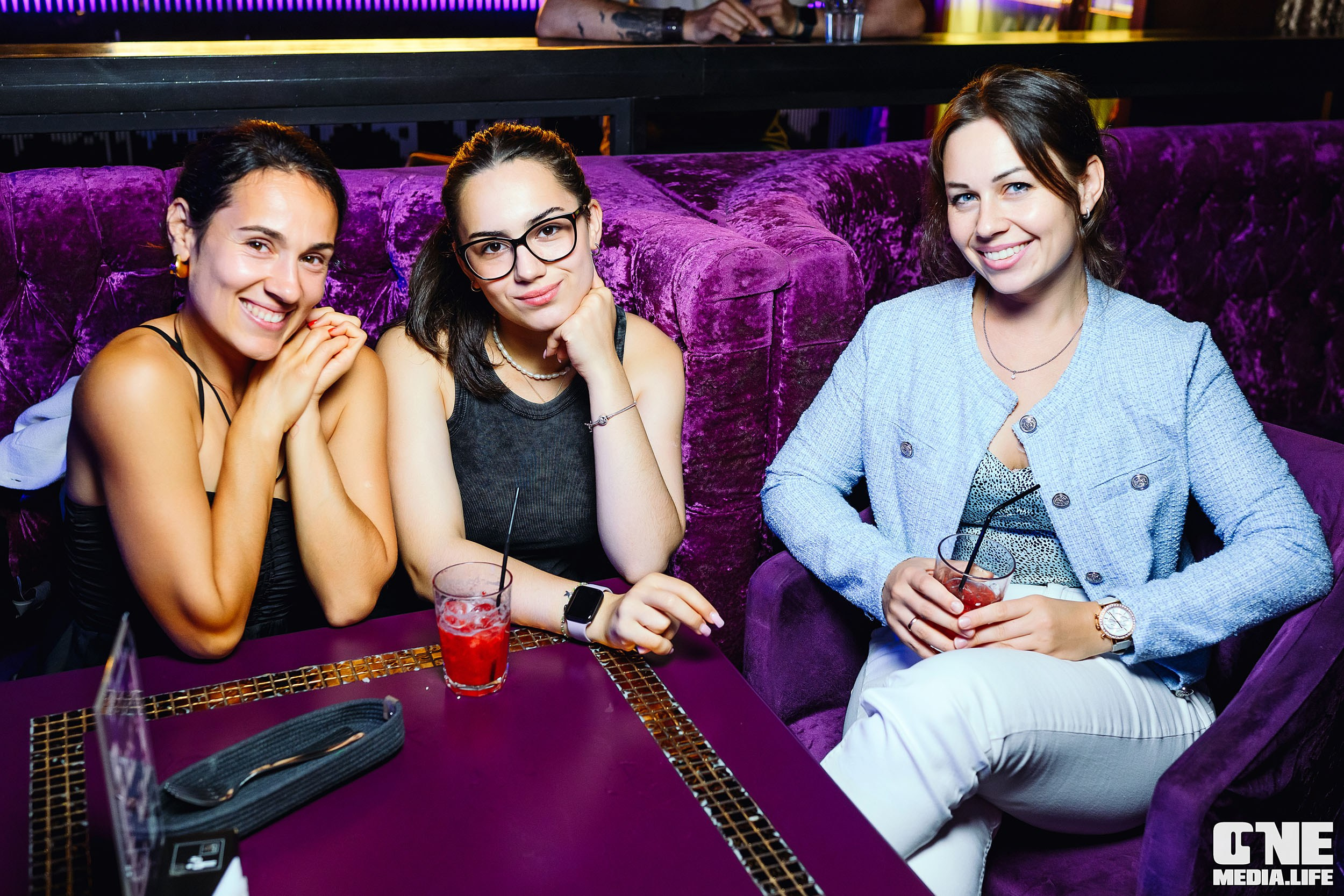 Фоторепортаж из караоке-клуба Эйфория. One Media Life: фоторепортажи, фотоотчеты с мероприятий и заведений