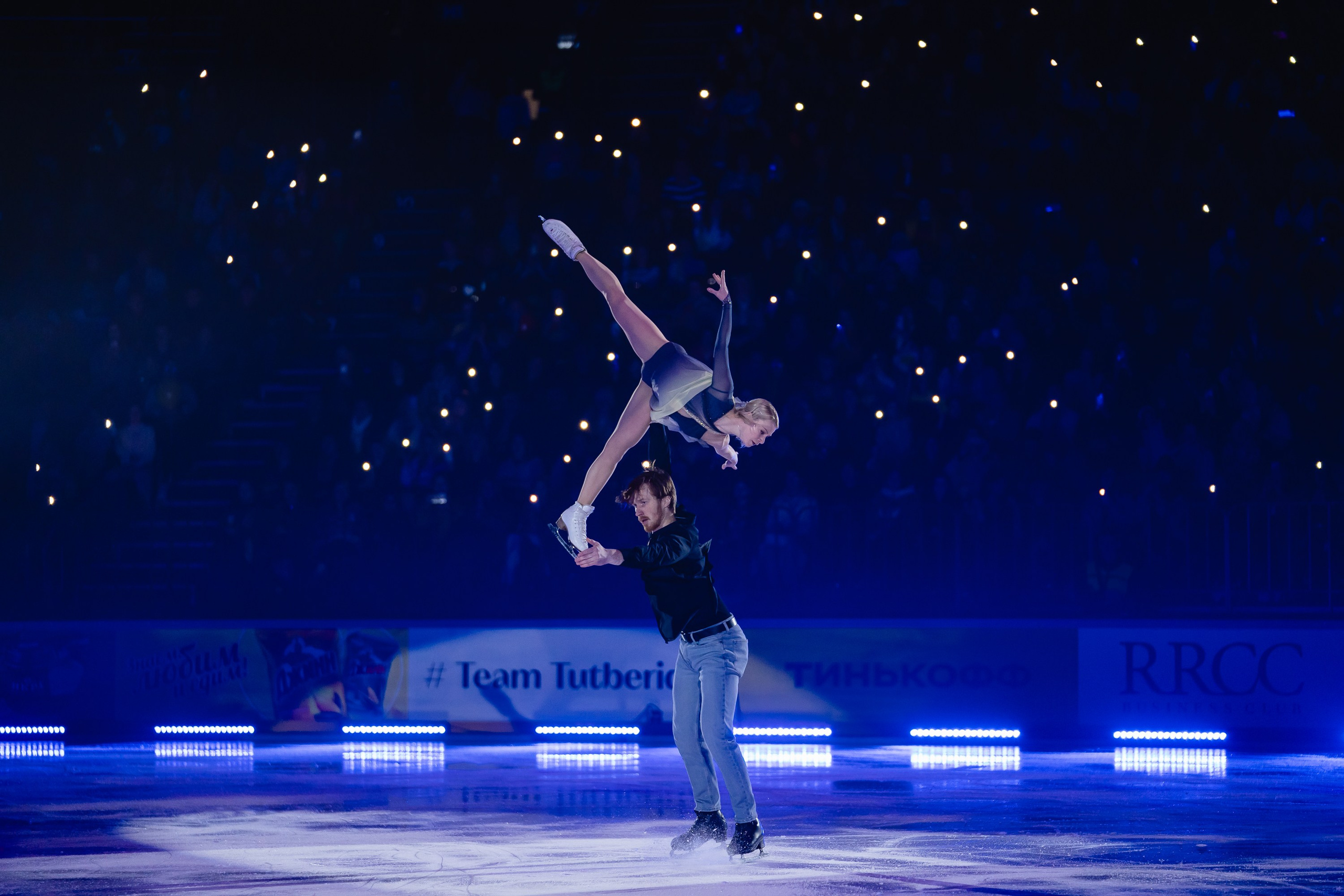 Шоу «Чемпионы на льду» в Новосибирске. Воробьева Ксения — Спортивный и танцевальный фотограф Новосибирск