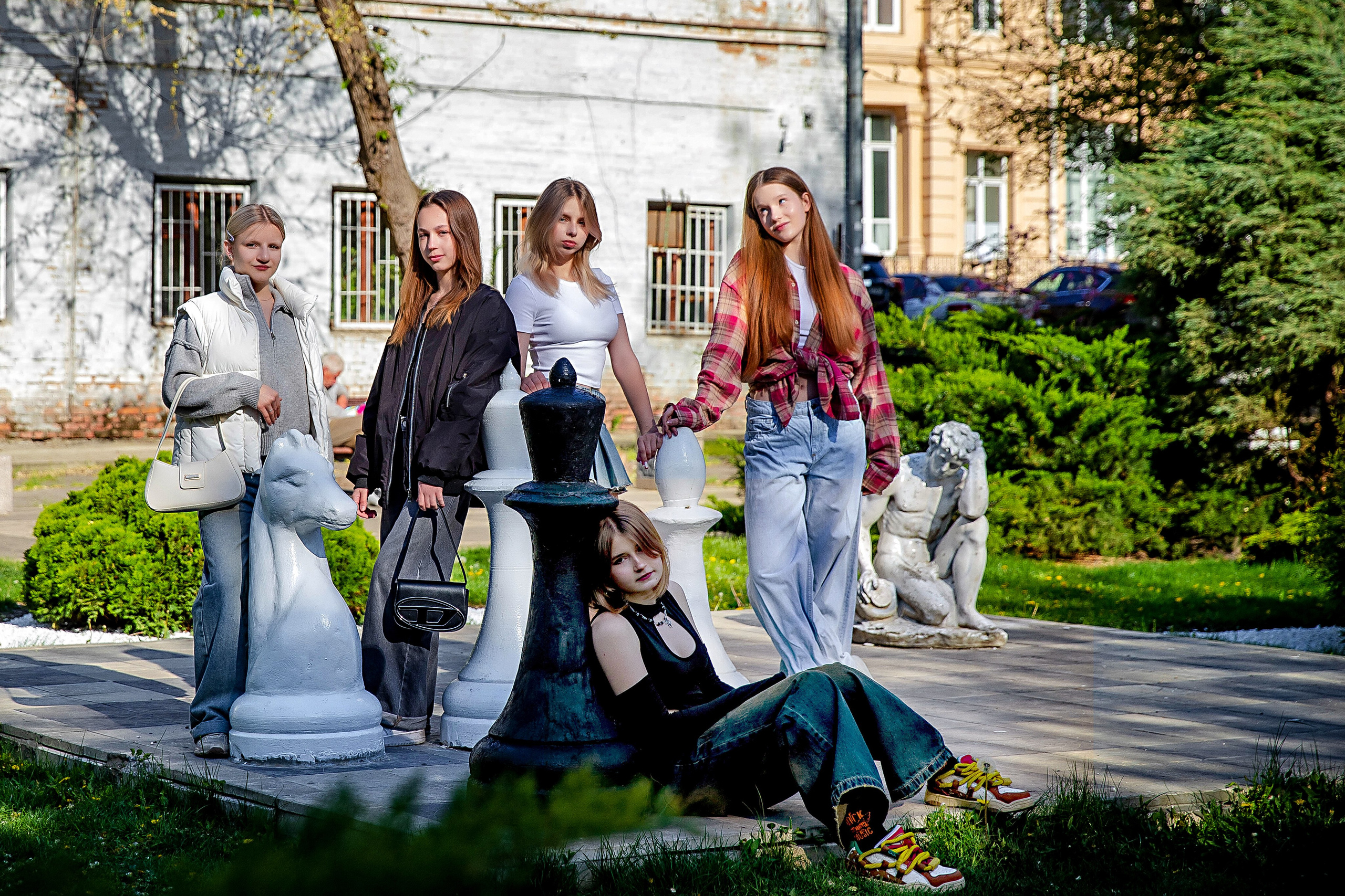 Выпускные (школьные) альбомы (книги) в Ростове-на-Дону. Современные Выпускные Альбомы в Ростове-на-Дону