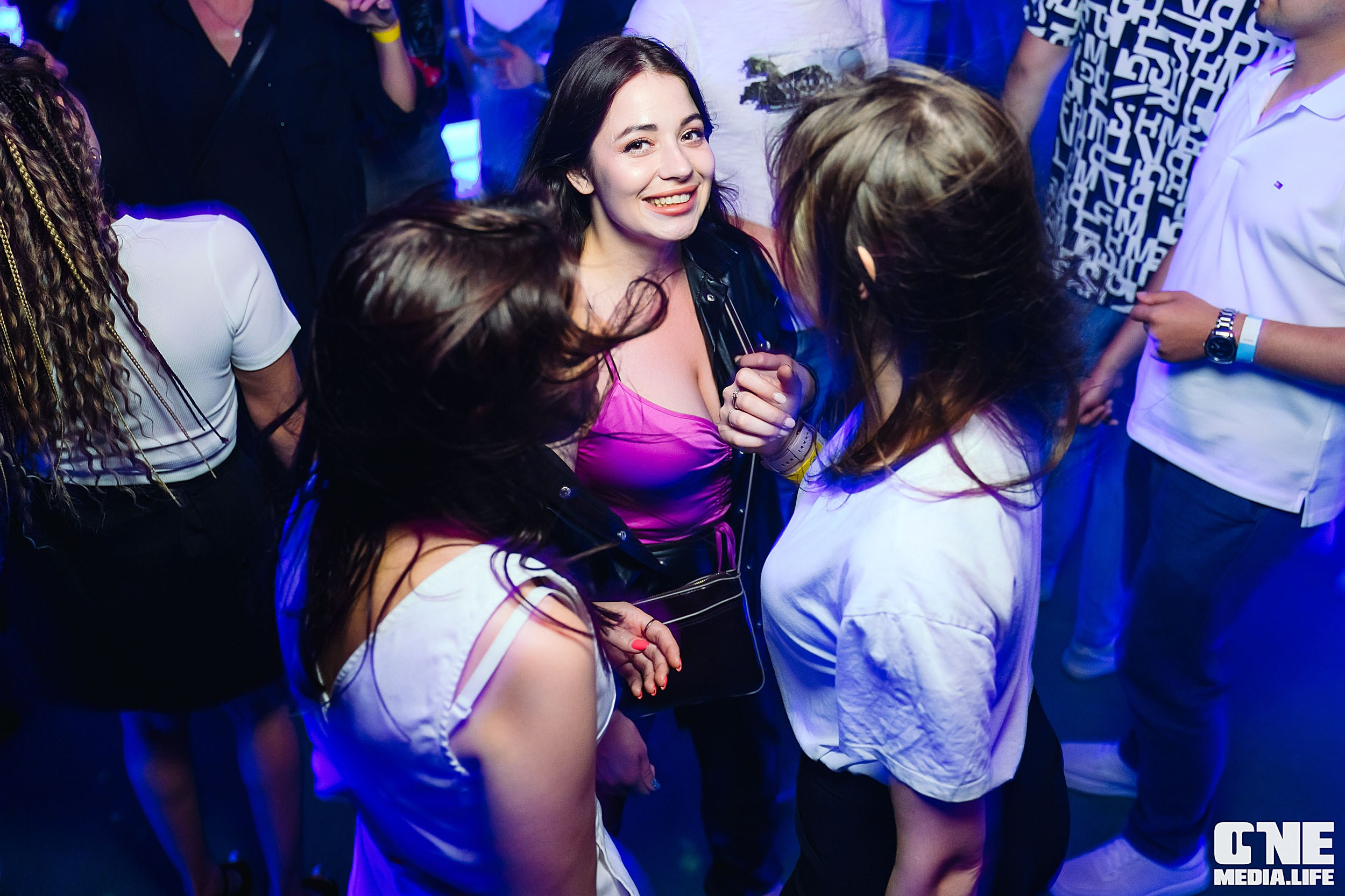 Фоторепортаж из РК Планета. One Media Life: фоторепортажи, фотоотчеты с мероприятий и заведений