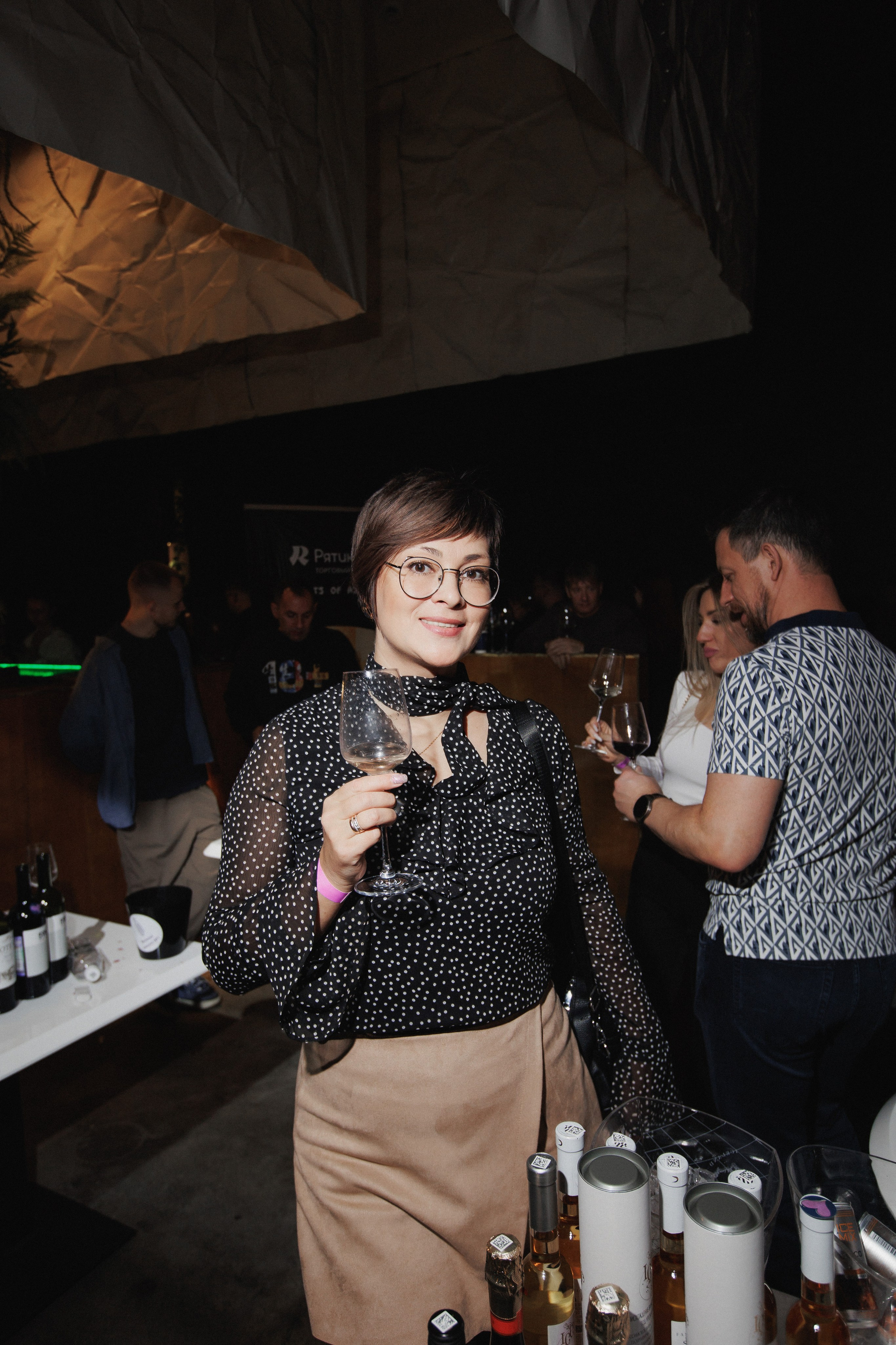 ВИННЫЙ ФЕСТИВАЛЬ. СВОИ. ФОТООТЧЕТЫ-СОБЫТИЯ-МЕСТА