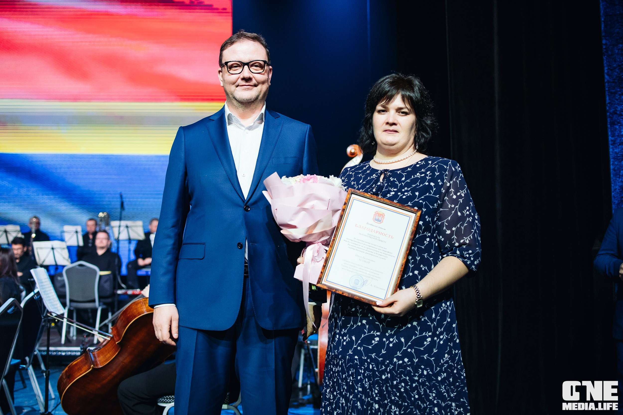 Концерт 8 марта в Янтарь холл. One Media Life: фоторепортажи, фотоотчеты с мероприятий и заведений