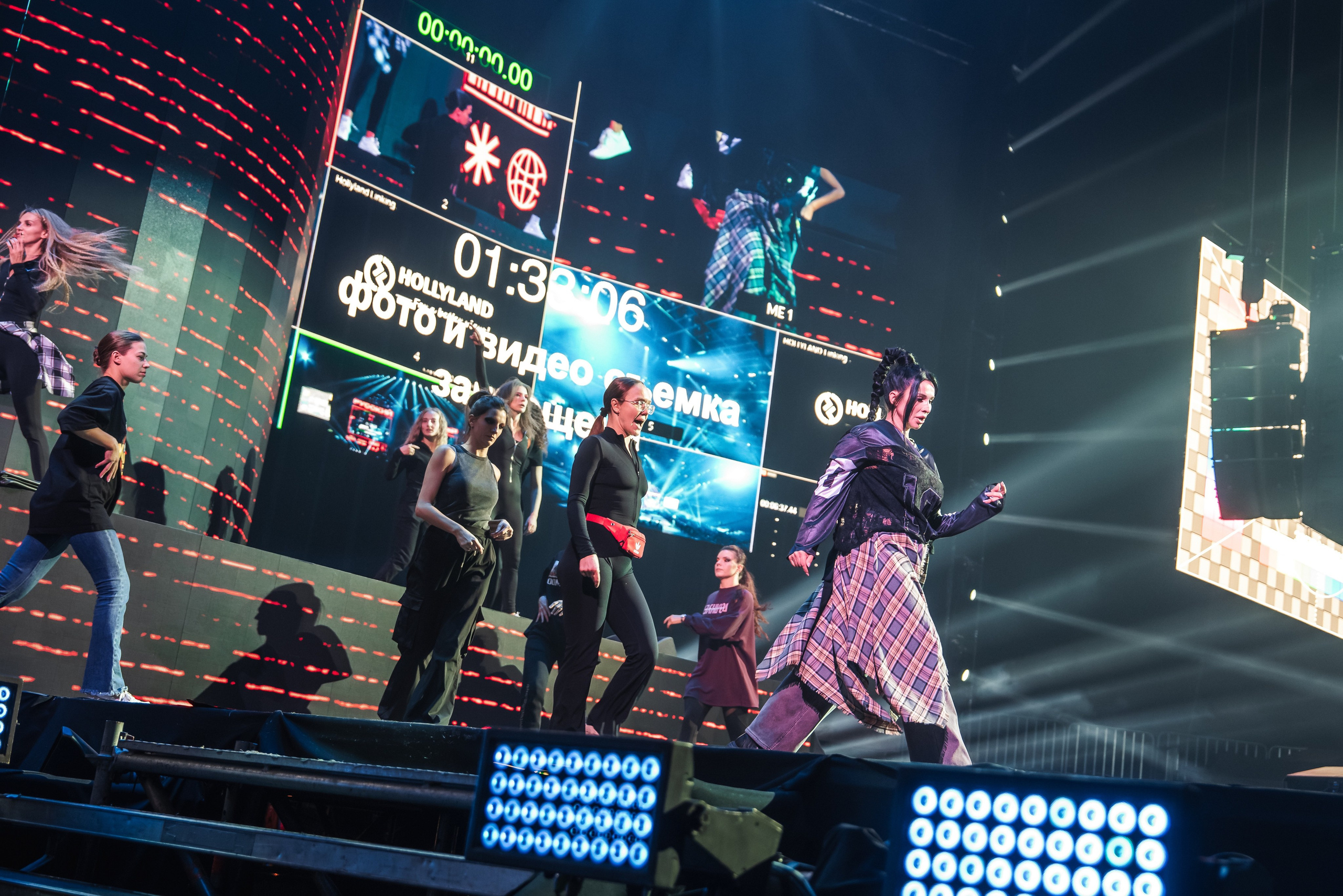 Superdiskoteka 90. Svyatoslav Bunkov | photographer