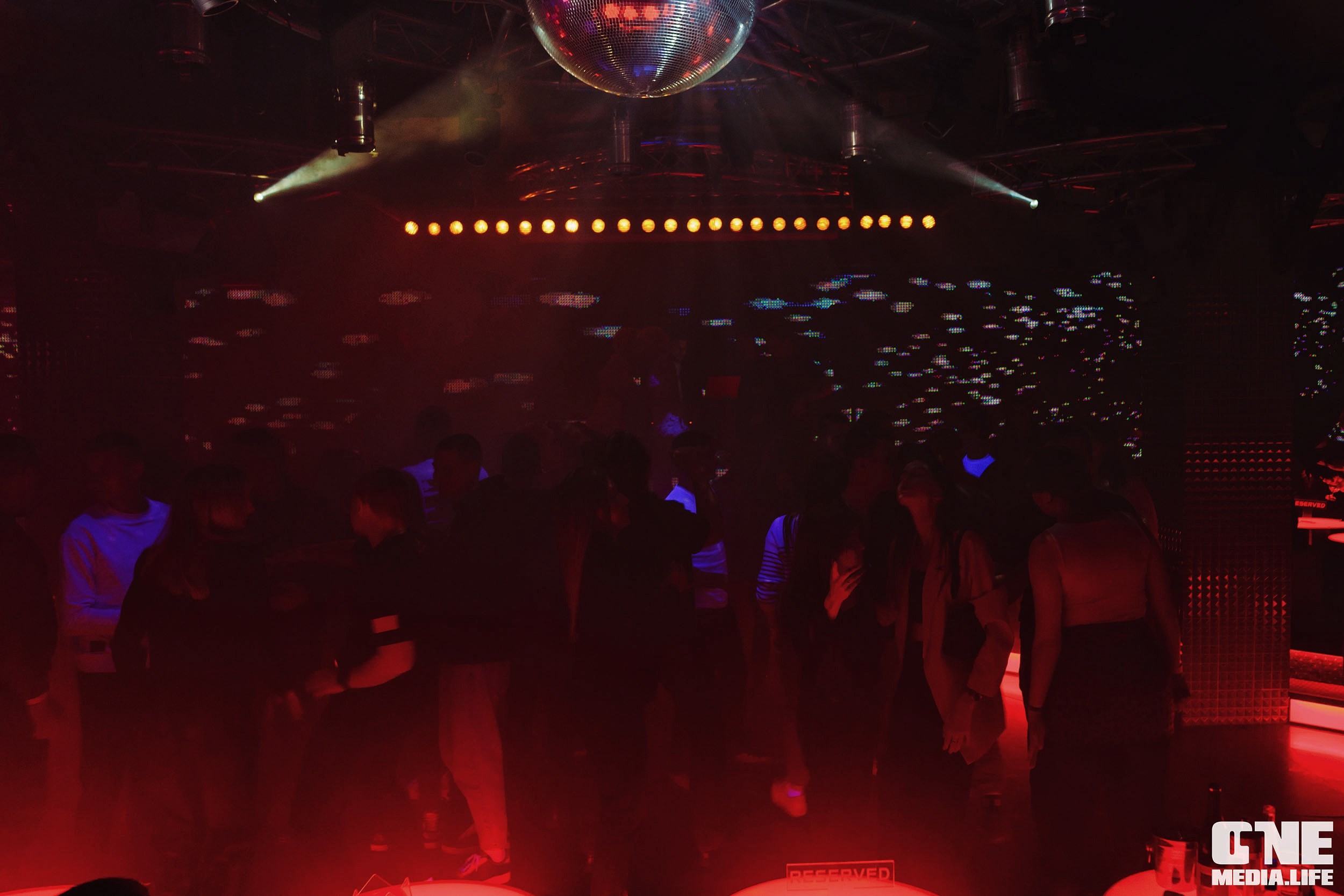 Фоторепортаж из Планеты. One Media Life: фоторепортажи, фотоотчеты с мероприятий и заведений