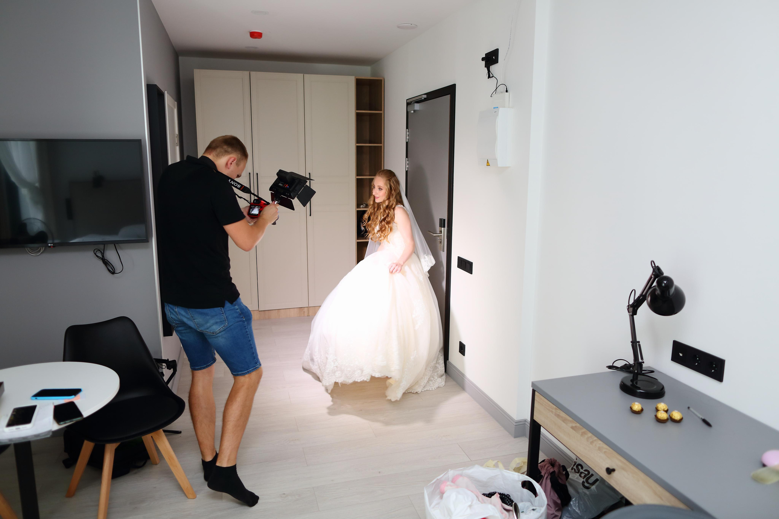 Видеограф фотограф Денис Моисеев в Санкт-Петербурге и Москве