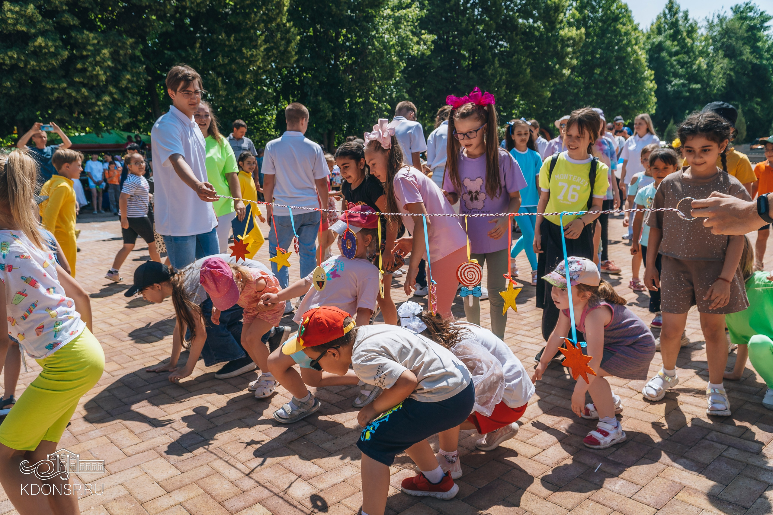 Должны смеяться дети. Новотитаровский Дом культуры