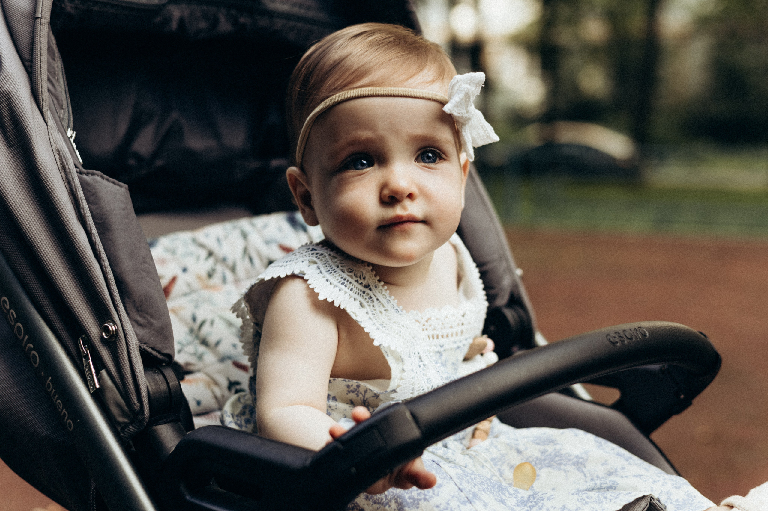 Семейная фотосессия на годик ребенка