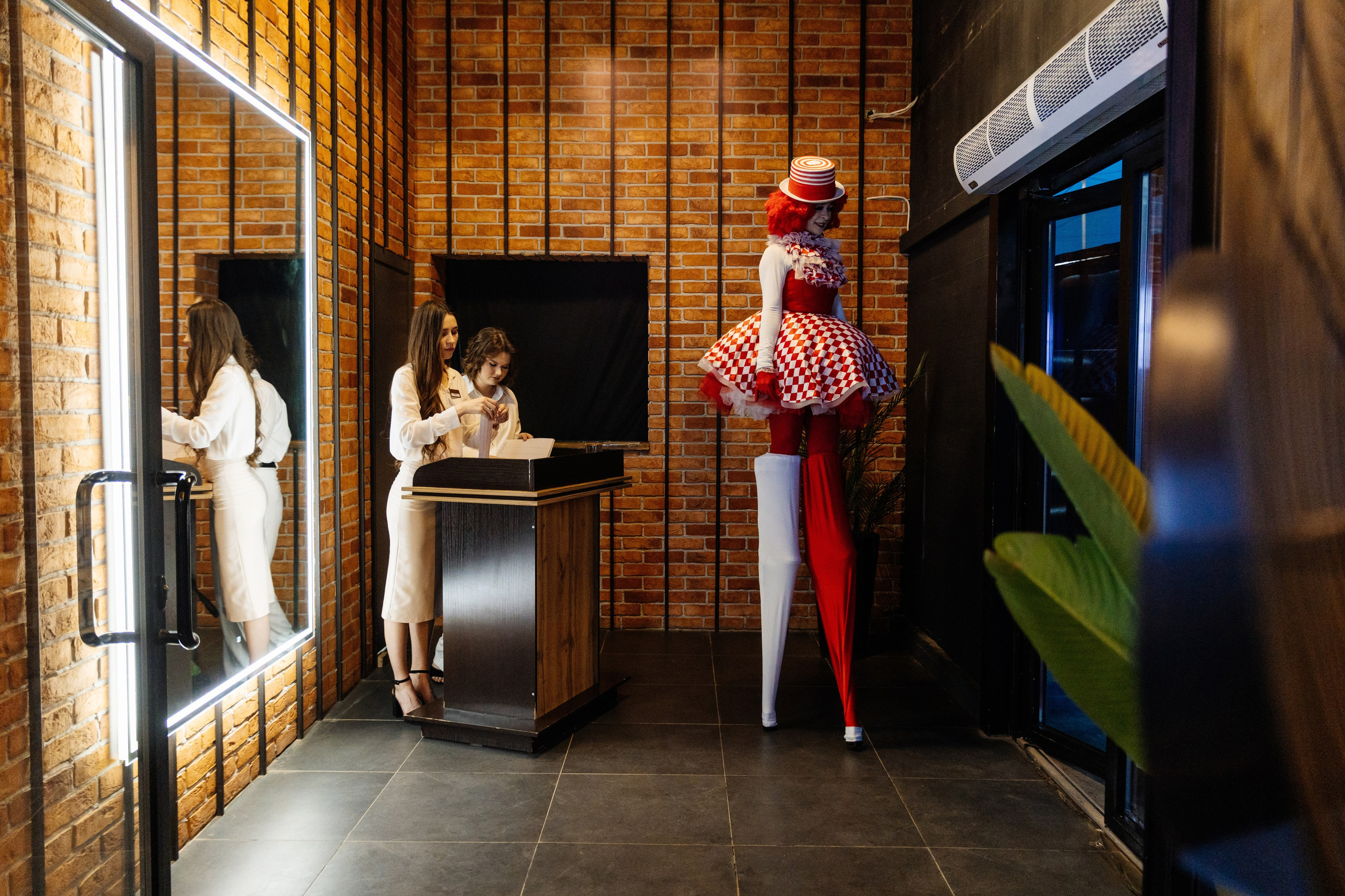 День Рождения XO — 1 ГОД | Lucaveros. Lounge Bar X.O