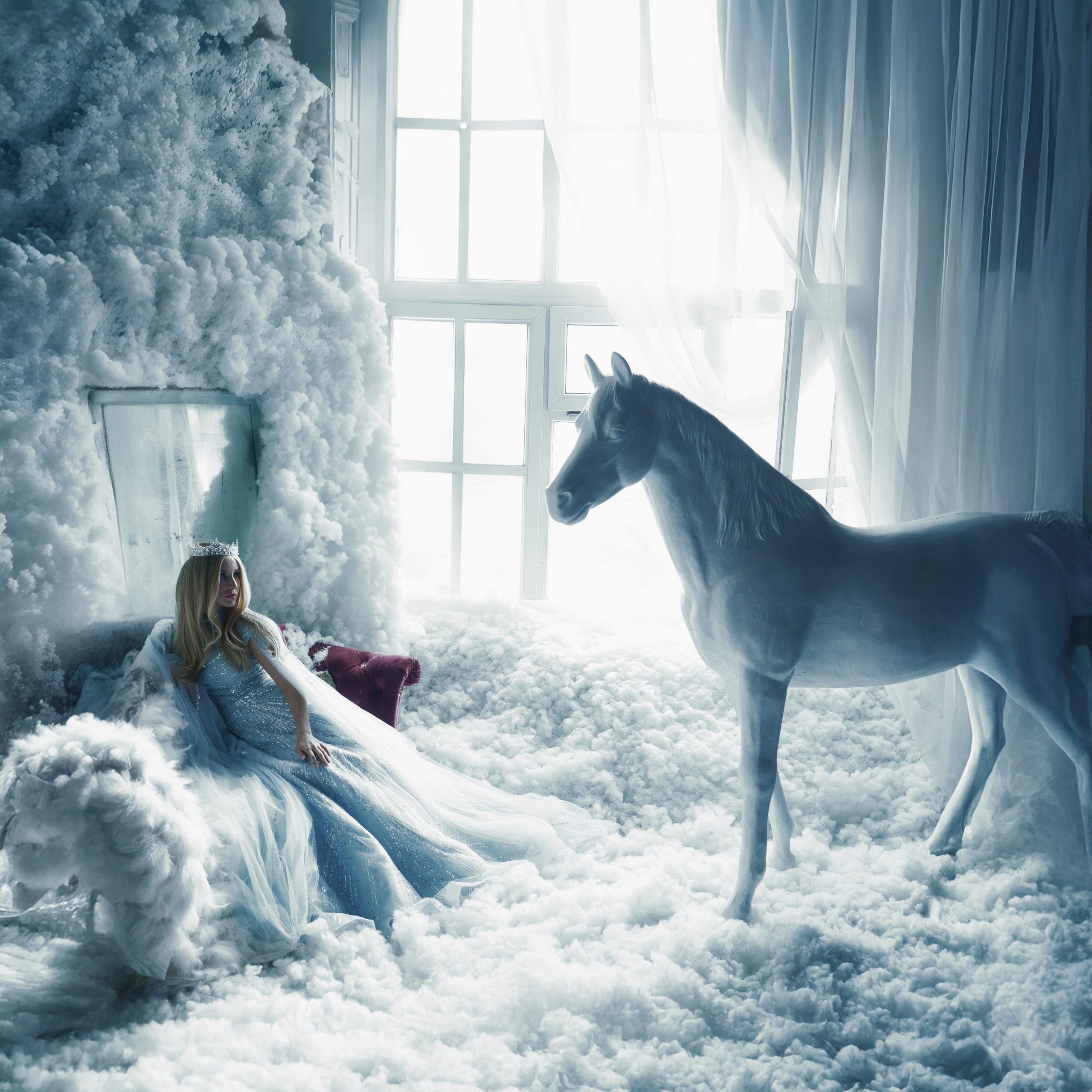 Художественная фотосессия с декором. ART PHOTOGRAPHER KIRILL SAKRUKIN