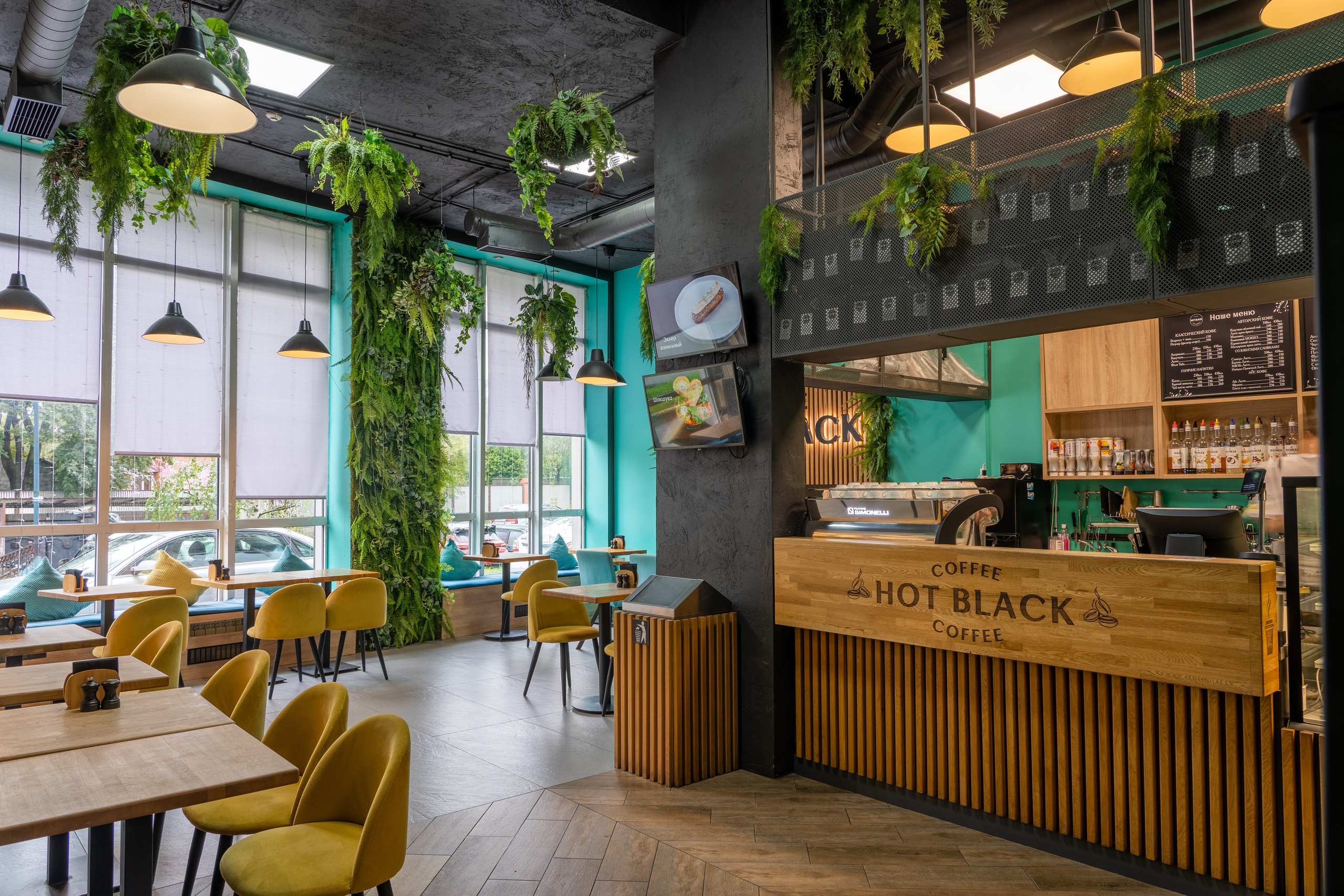 Интерьерная фотосъемка кафейни Hot Black Coffe (г. Королев)
