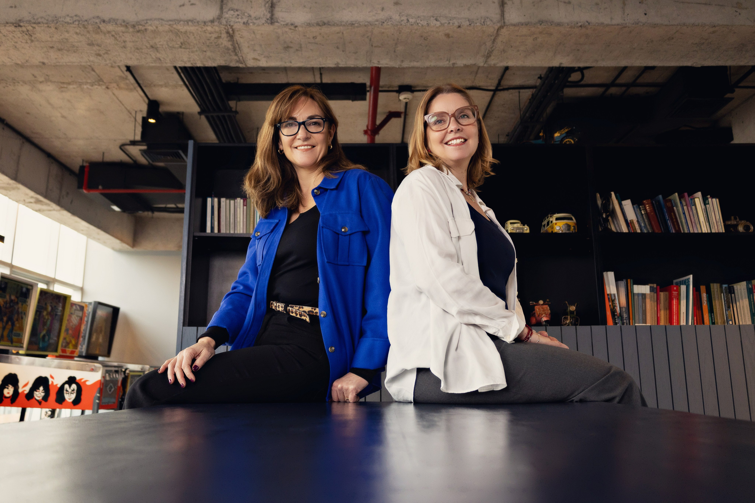 Fotografía Corporativa y Retratos Profesionales en Santiago, Chile. Retrato formal. Fotos Profesionales para LinkedIn, Empresas. Fotógrafa en Santiago, Chile | Julia Zalnova