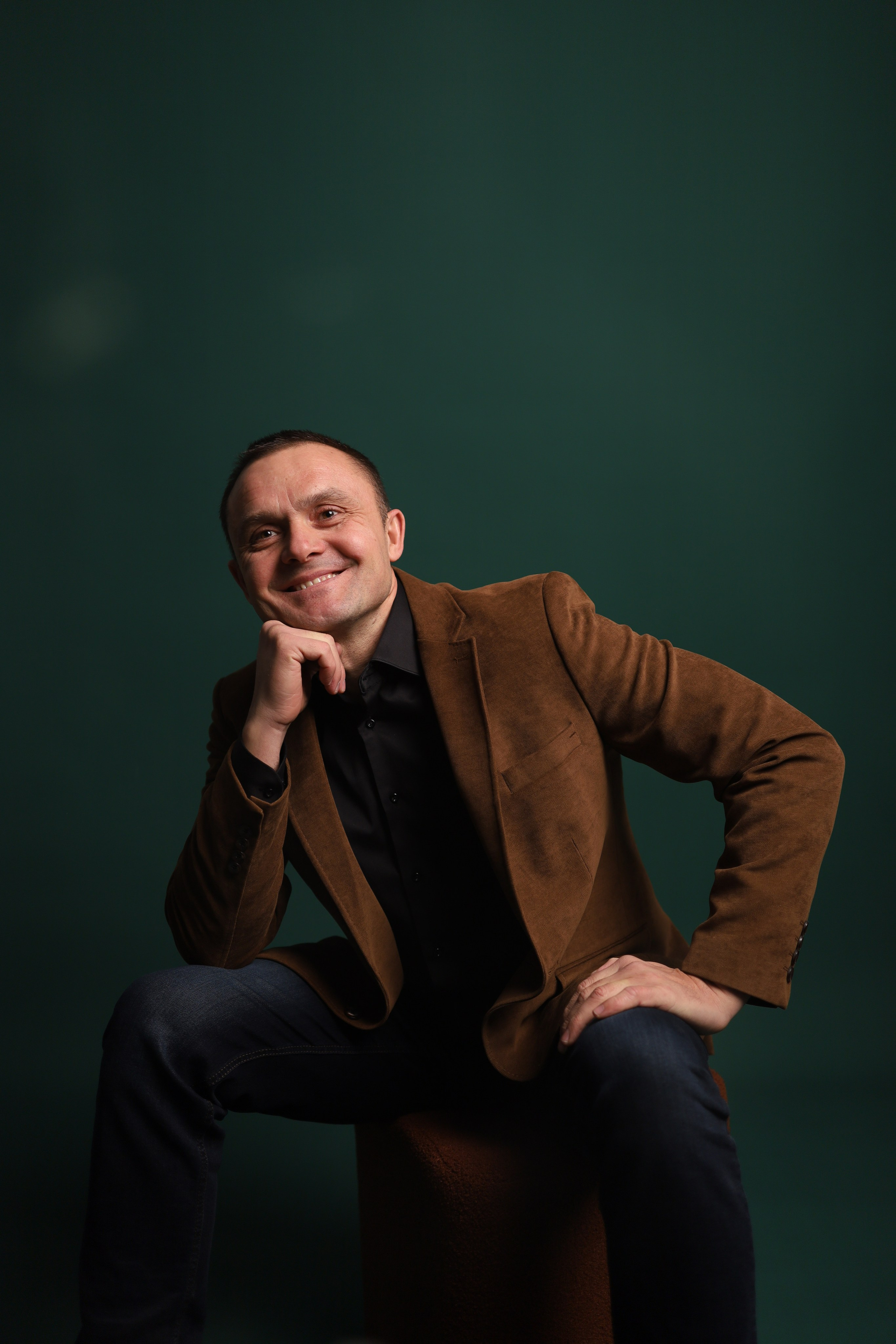 Селфи-студия «STORIES» профессиональная фотосессия без фотографа в Одинцово