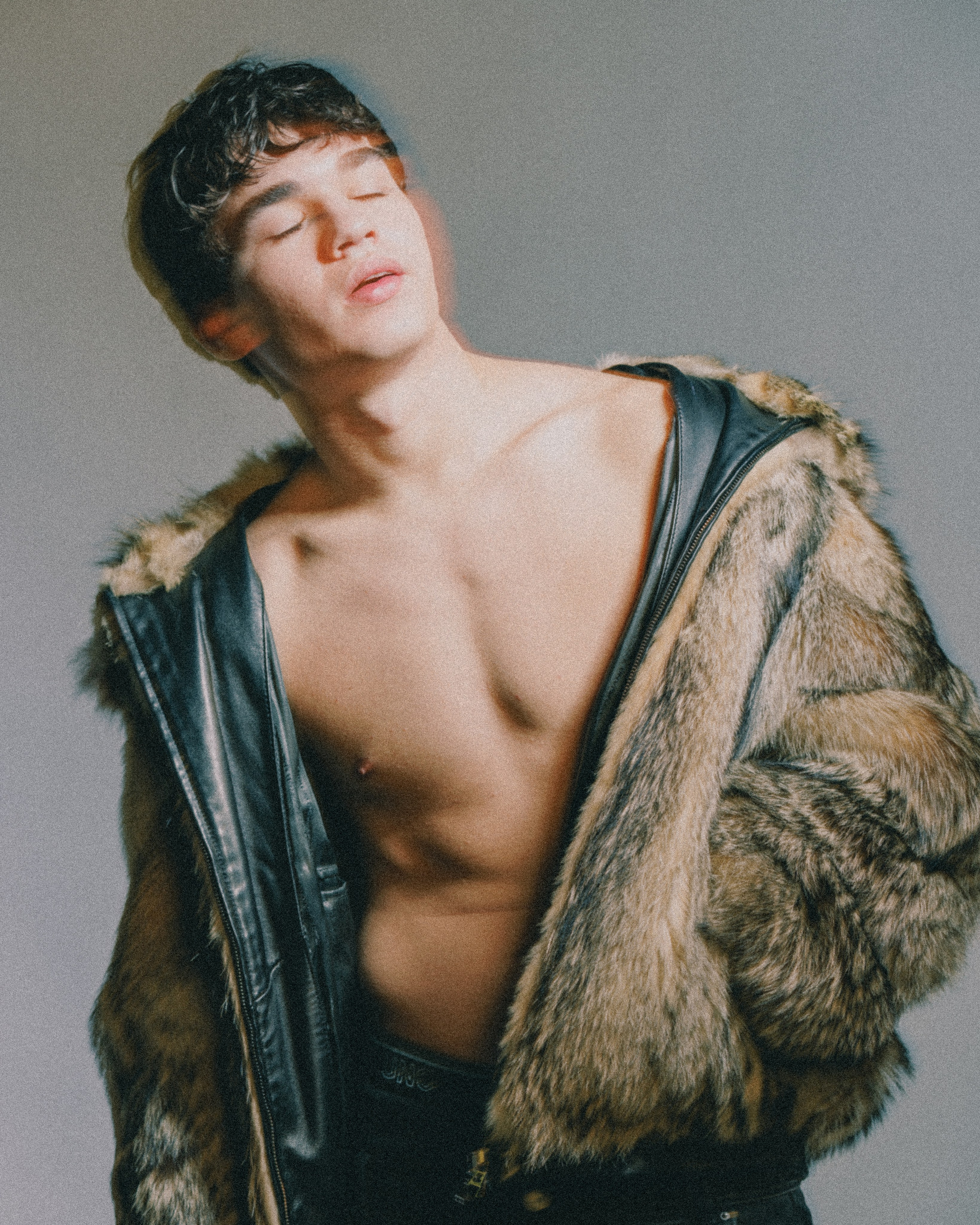 Портретный и репортажный фотограф в Казани Андрей Богданов