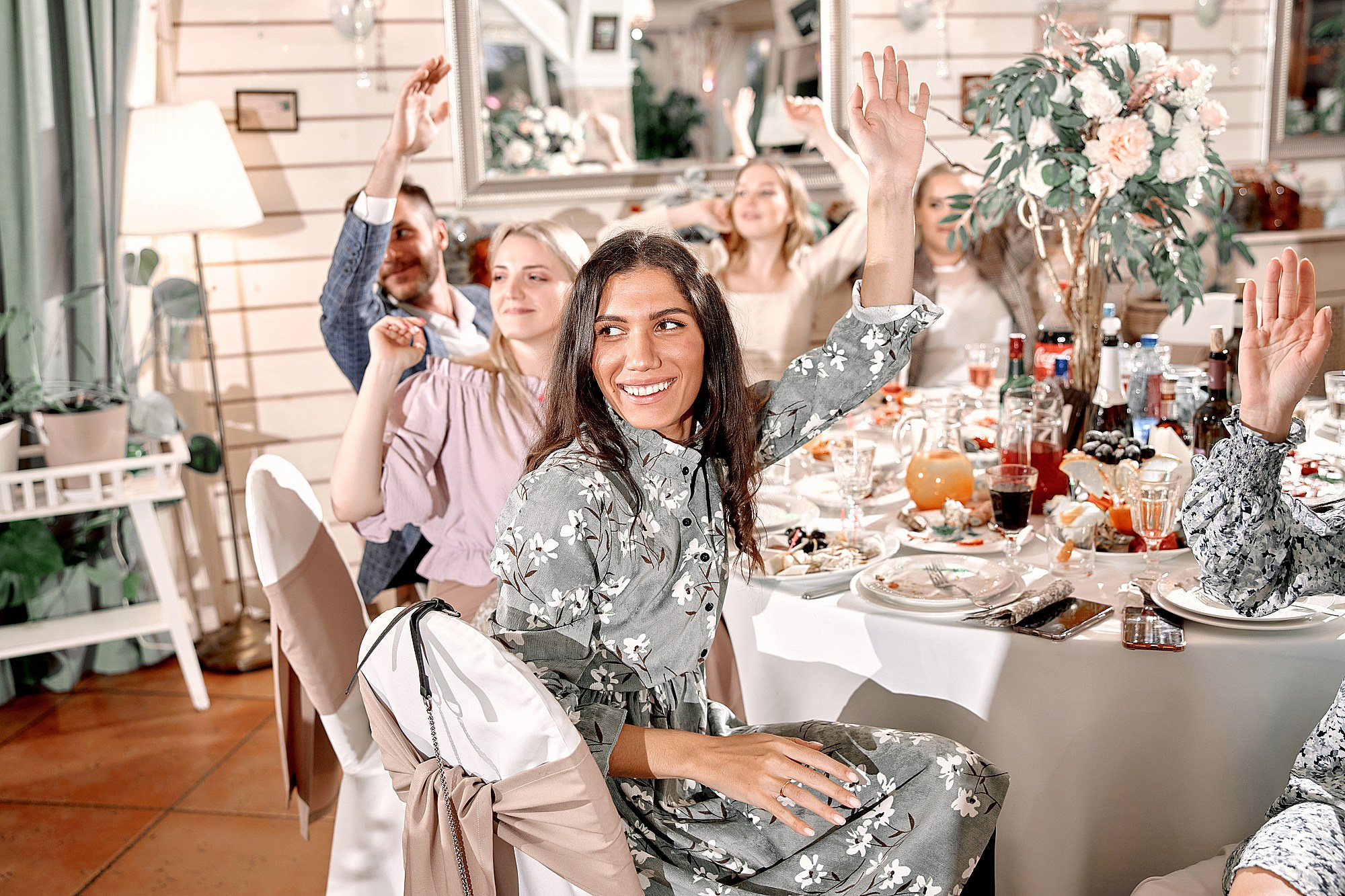 О себе. Ведущий на свадьбу в Балашихе, Железнодорожном, Москве Евгения Гундер