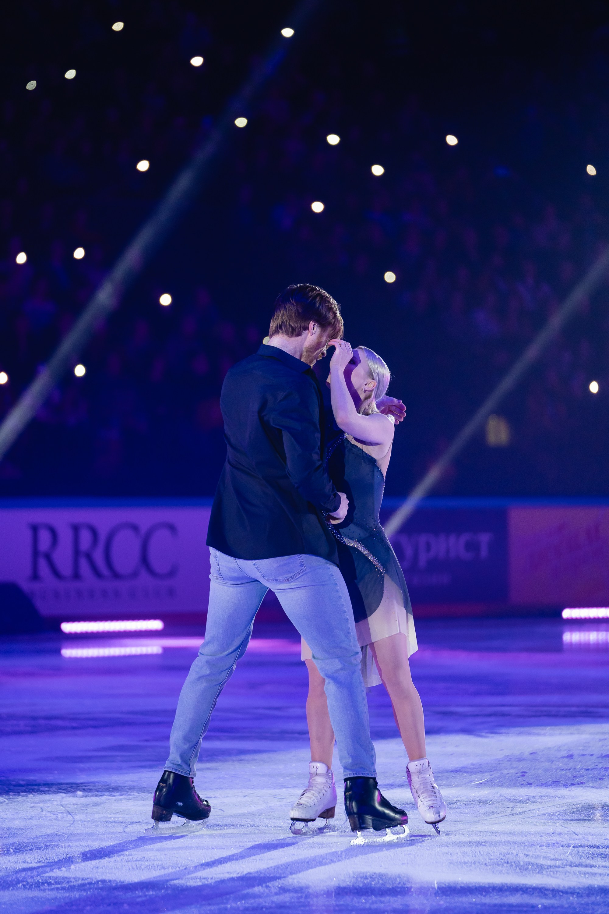 Шоу «Чемпионы на льду» в Новосибирске. Воробьева Ксения — Спортивный и танцевальный фотограф Новосибирск