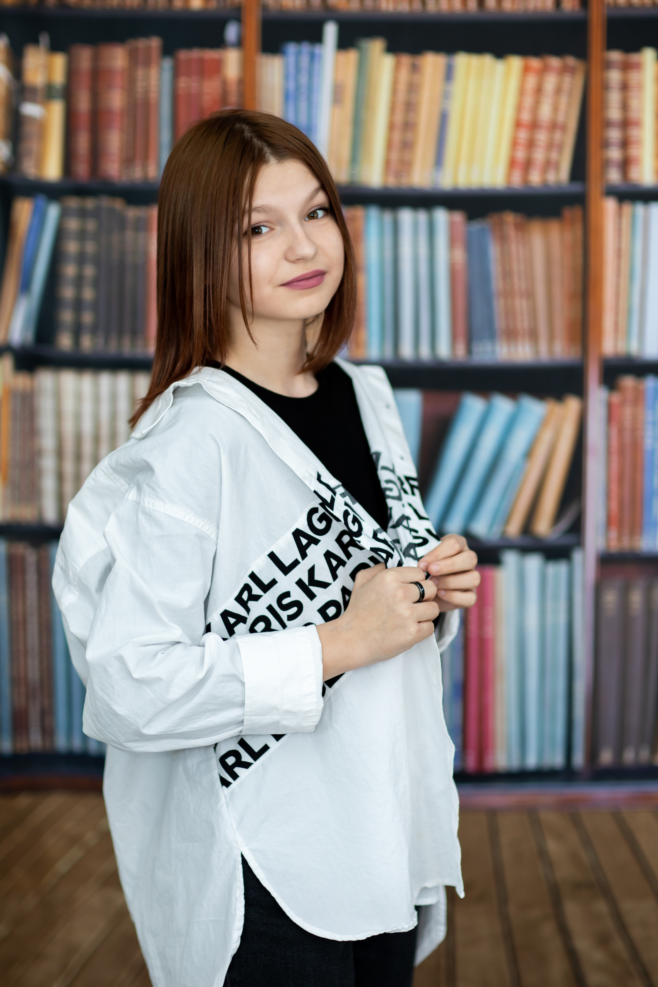 9 и 11 классы (КНИГИ) 3600р. Фотограф Алёна Финашова