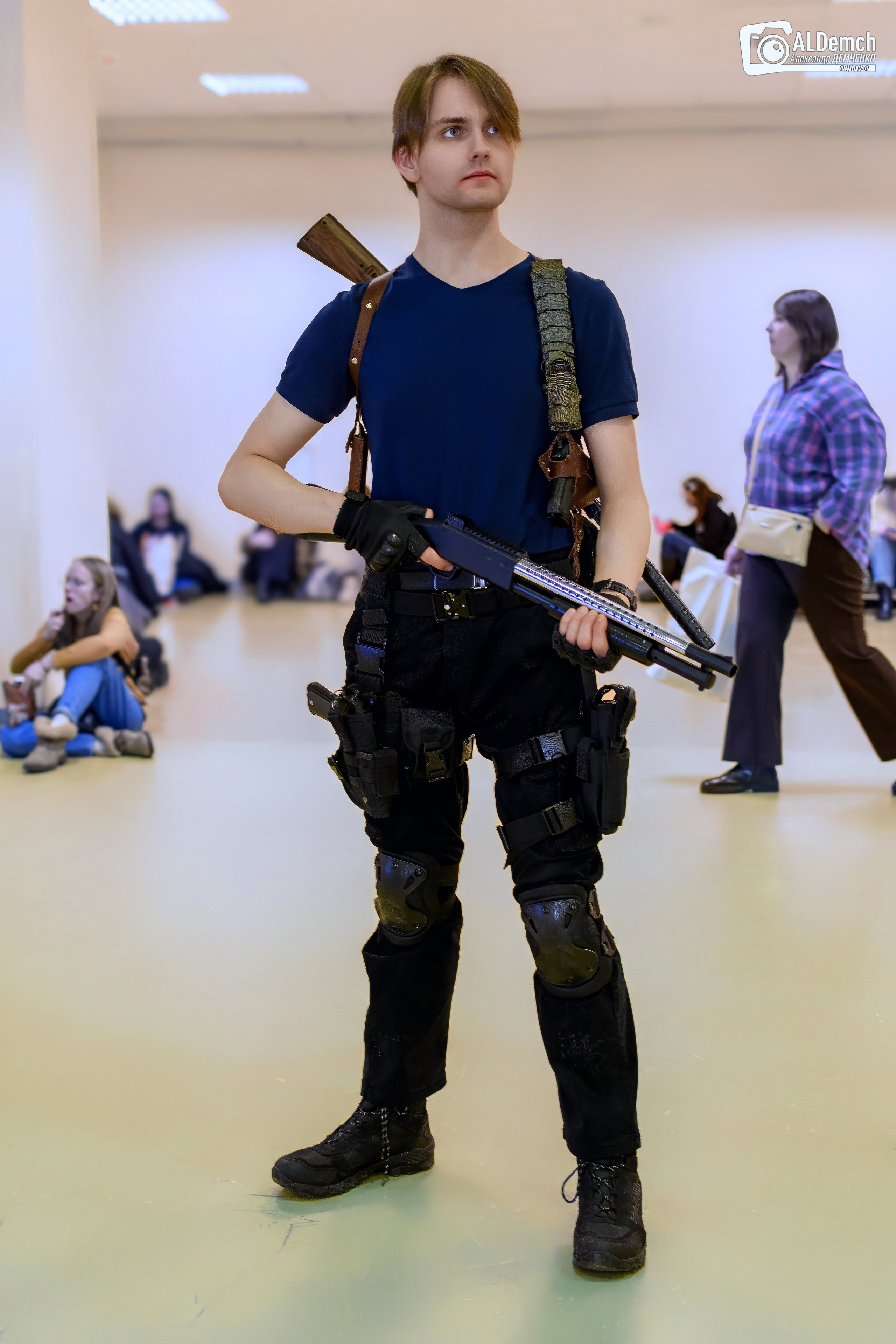 Resident Evil картинки персонажей игры и косплей фото