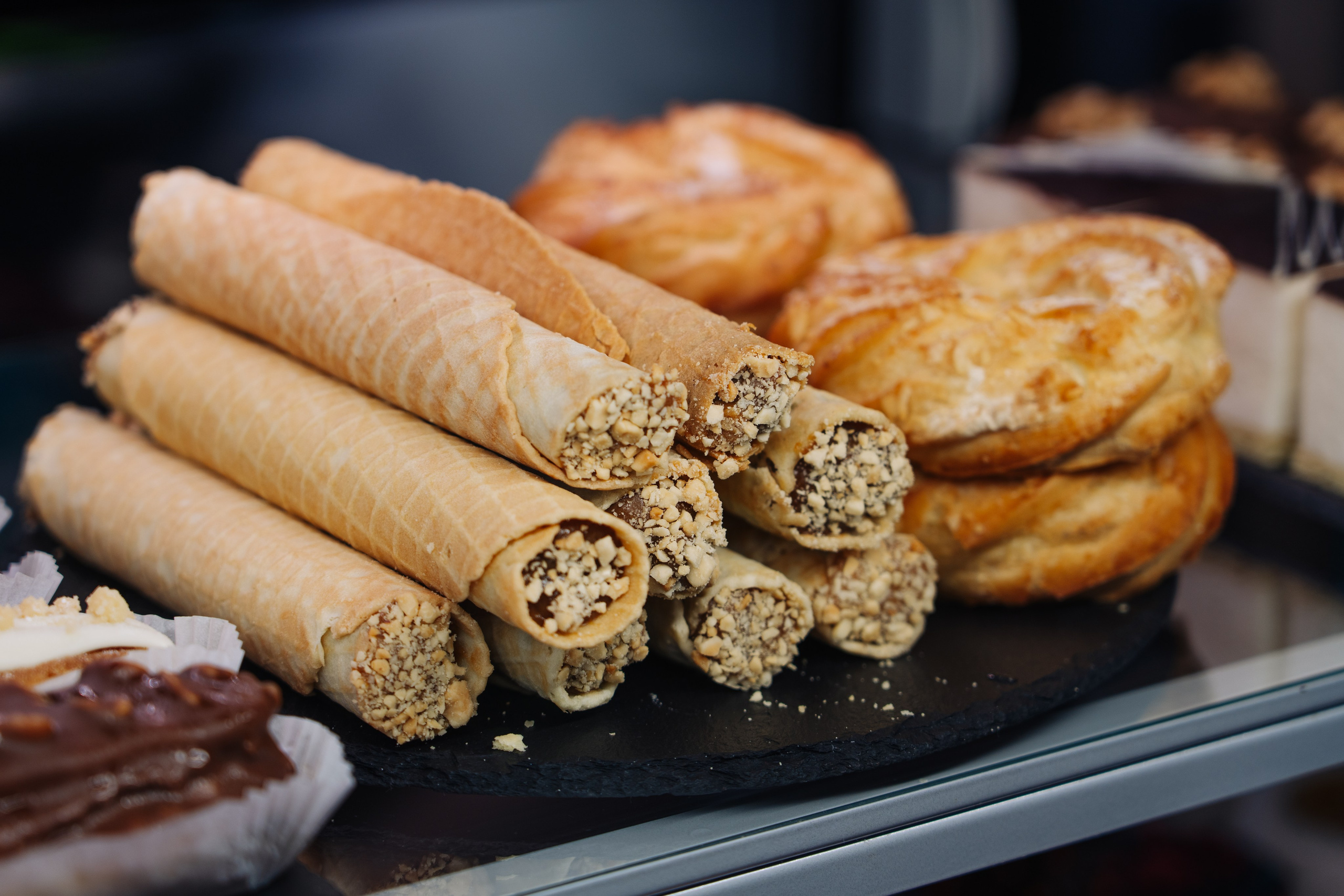 Интерьер кафе Black Hot Coffe (сеть кафе в Королеве)