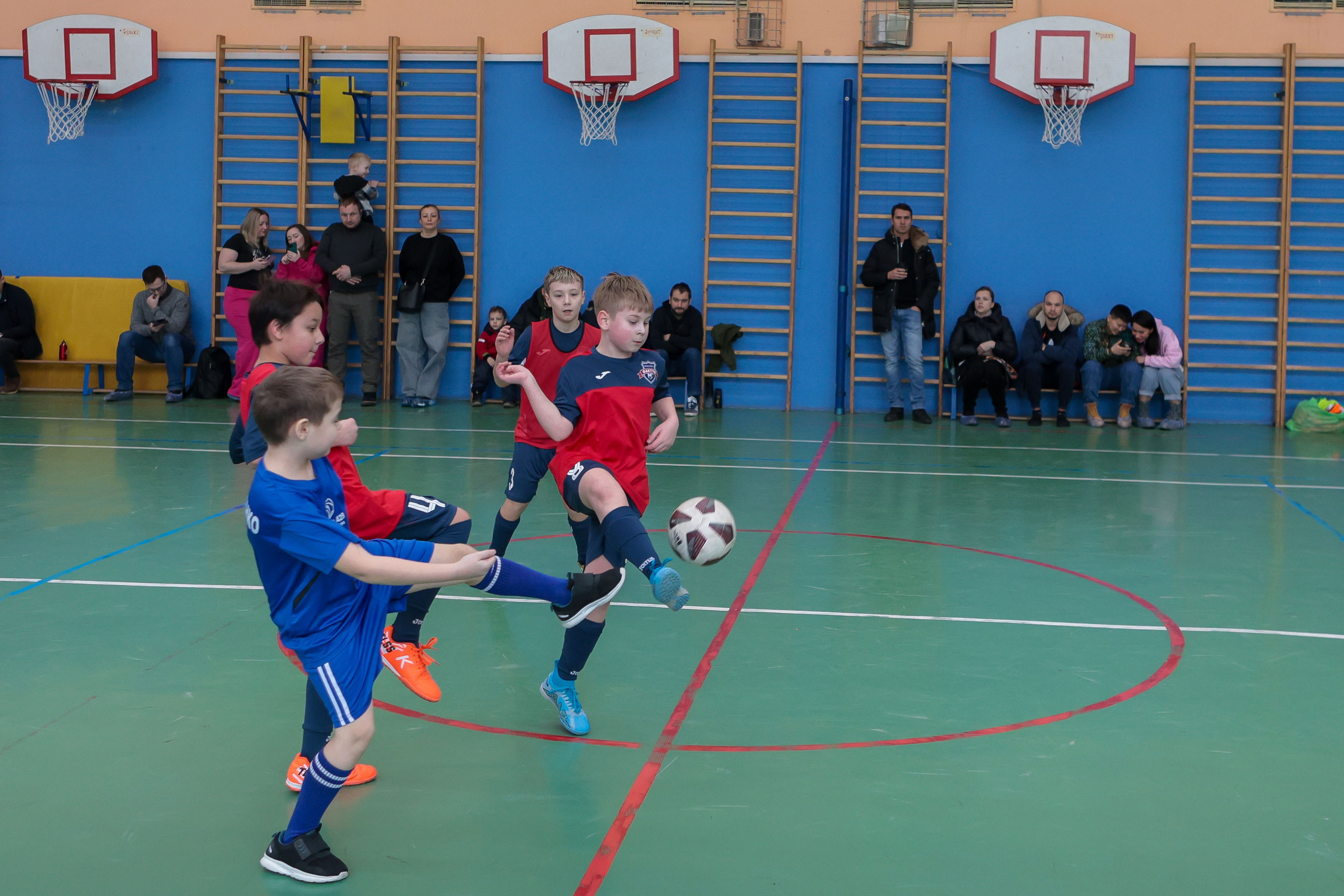 Футбол школа 429 14-15 год. Выпускные альбомы и школьный фотограф в Подольске, Троицке, Щербинке, Москве и Московской области