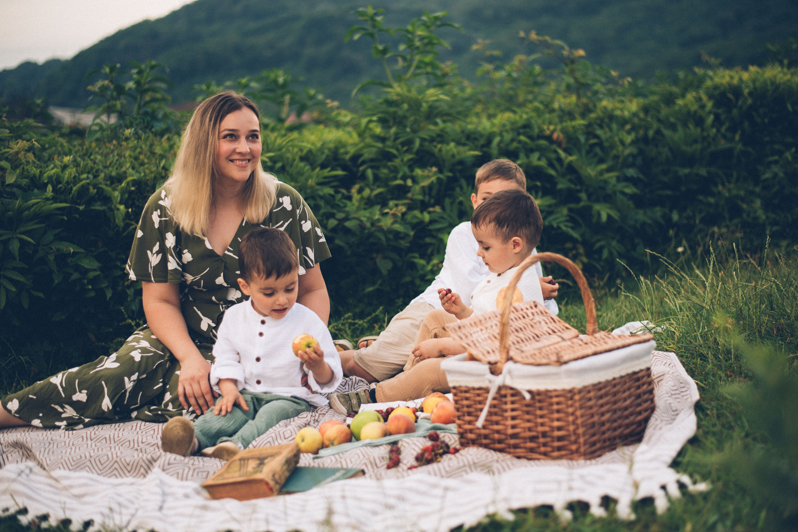 Фотосъемки в горах на чайных плантациях Сочи. Фотограф в Сочи — Маргарита Поганова