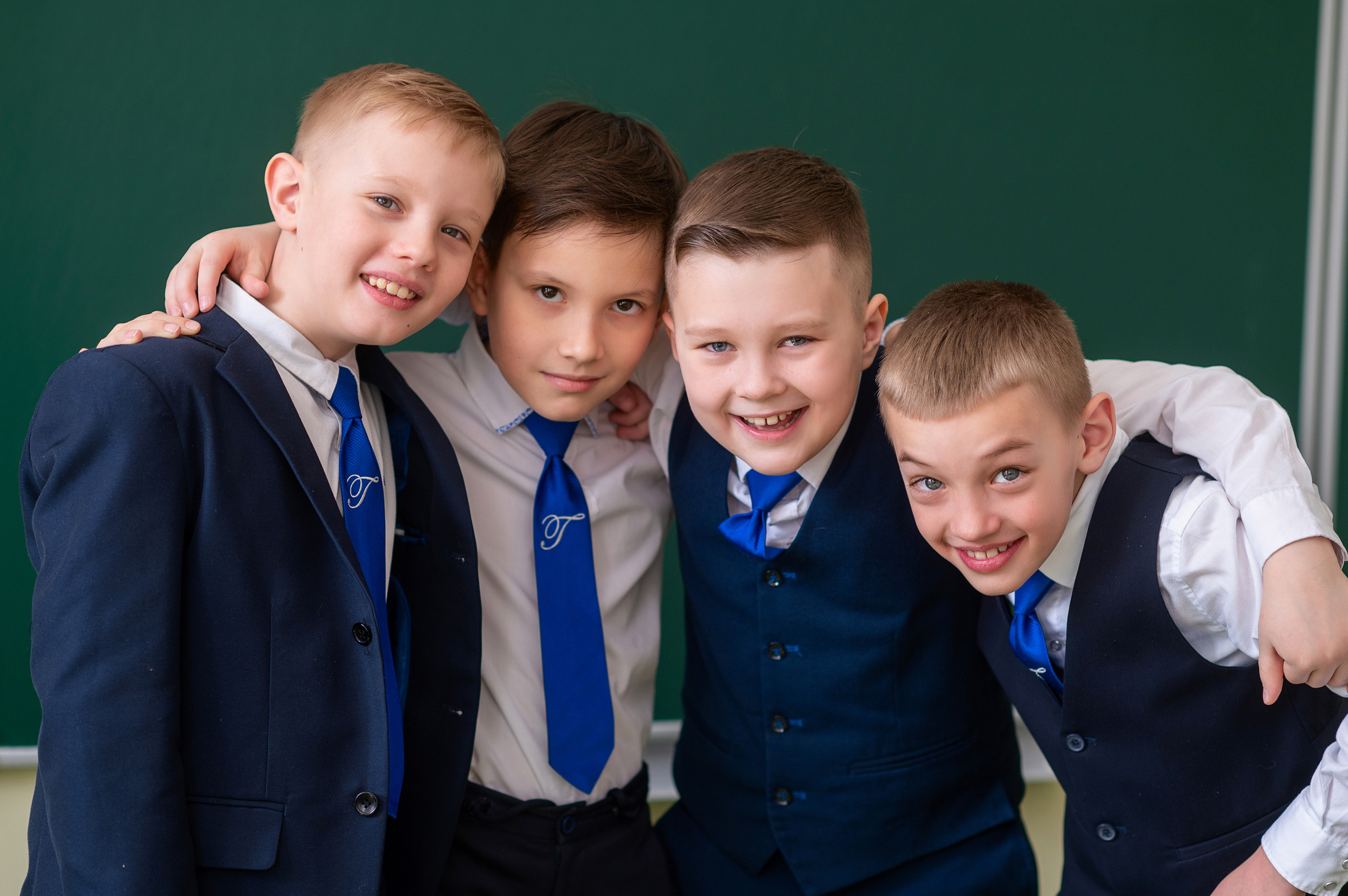 Школьные фотоальбомы. Школьный и семейный фотограф в Иркутске Анна Доброва