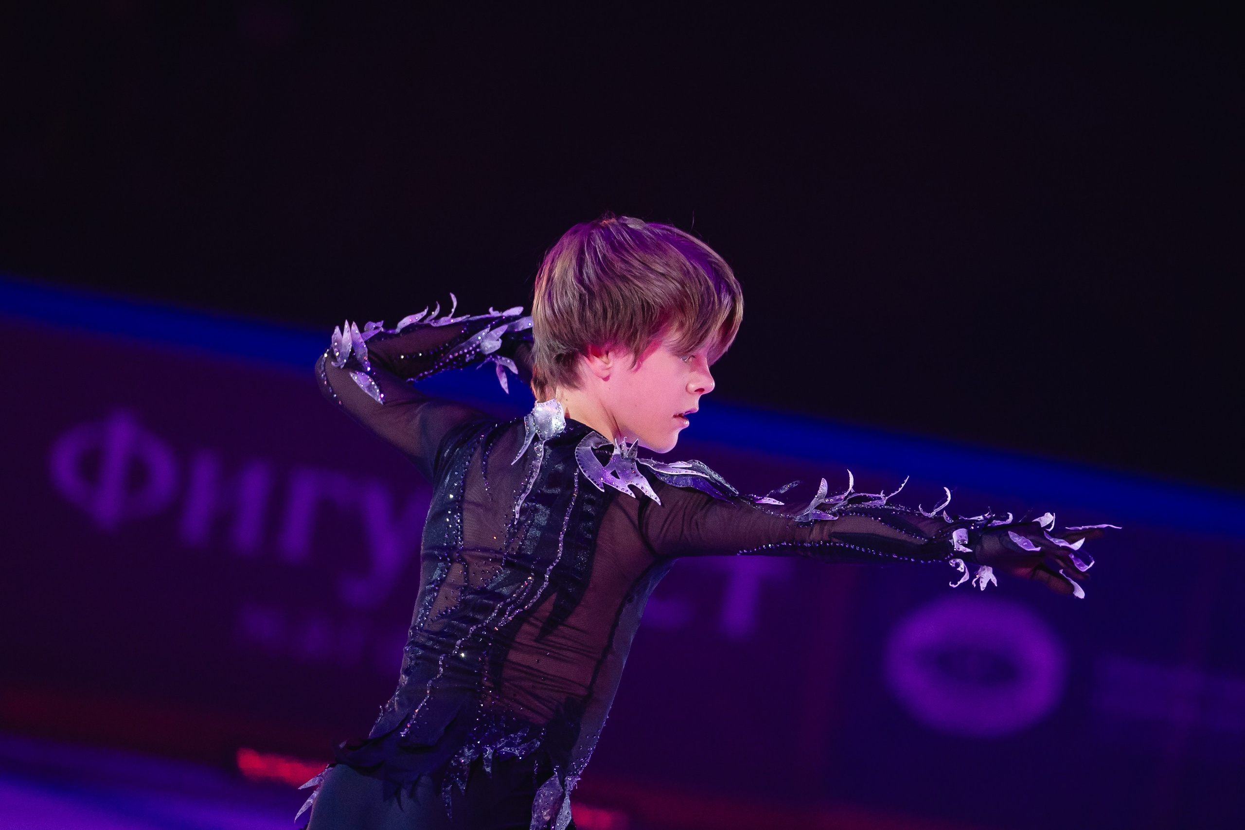 Шоу «Чемпионы на льду» в Новосибирске. Воробьева Ксения — Спортивный и танцевальный фотограф Новосибирск