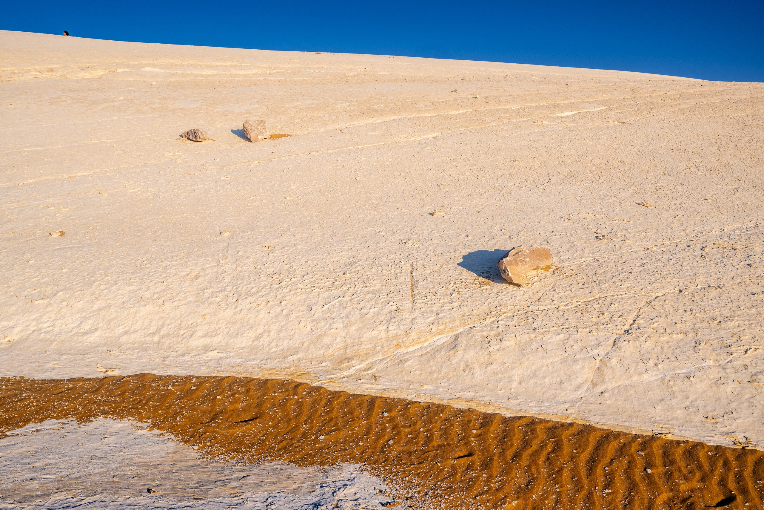 Пустыня чёрная, пустыня белая. Авторские стильные фотокартины
