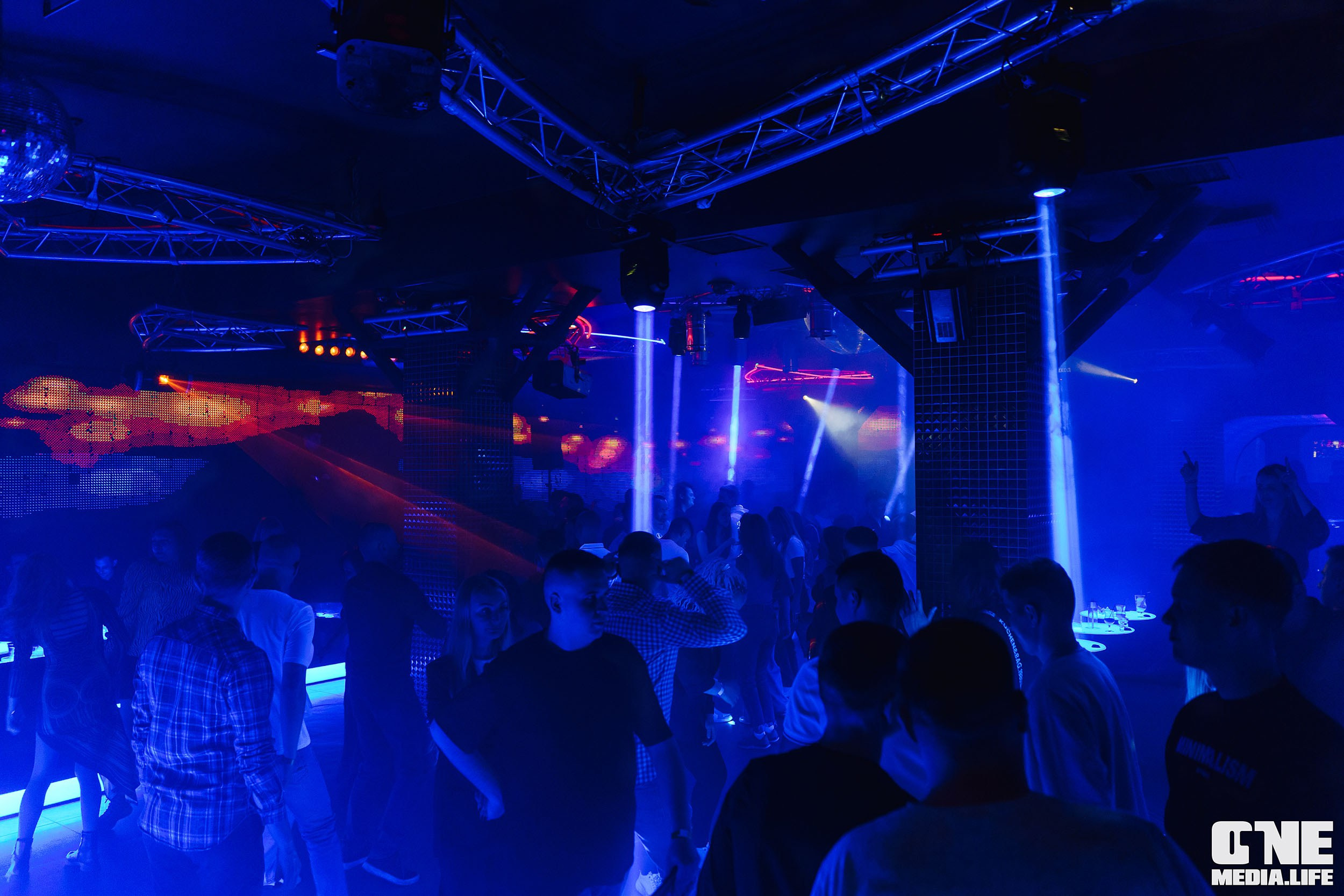 Фоторепортаж из РК Планета. One Media Life: фоторепортажи, фотоотчеты с мероприятий и заведений