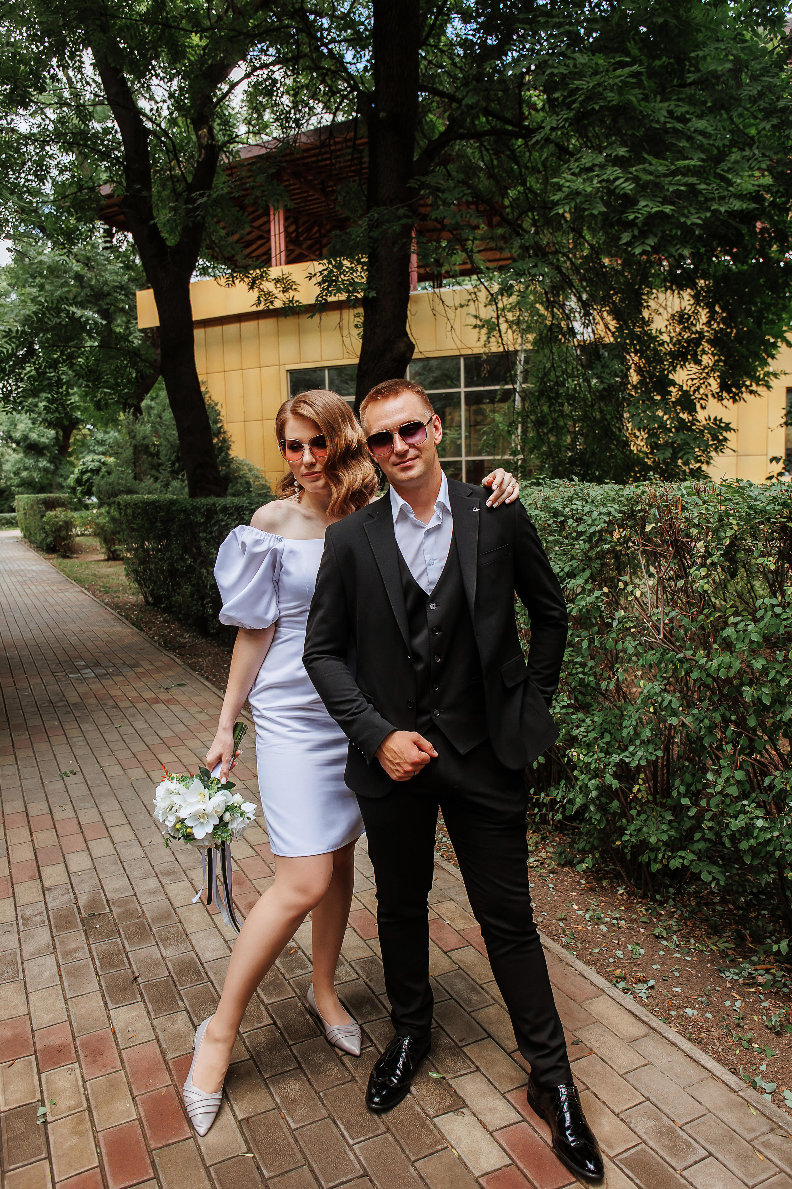 Свадебная фотосессия в парке и в студии г. Лабинск. Дмитрий Шевченко свадебное фото в г. Краснодар — Армавир — Лабинск