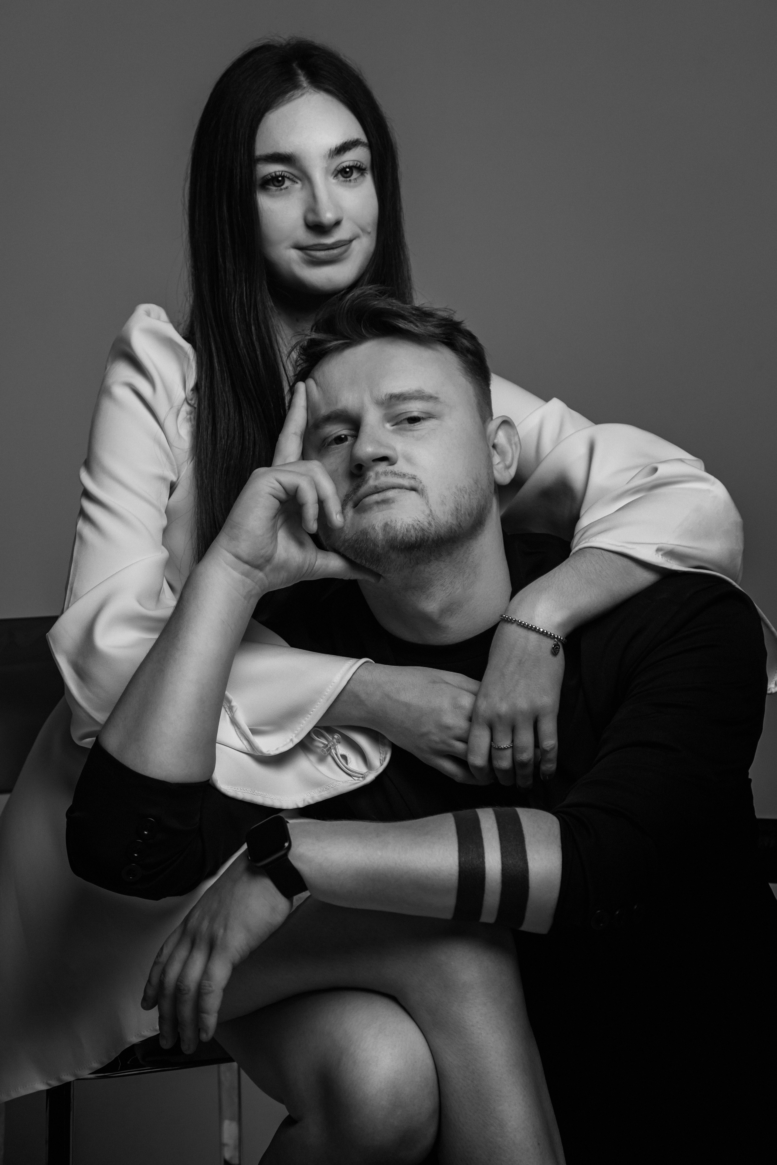 Парная фотосессия в студии.