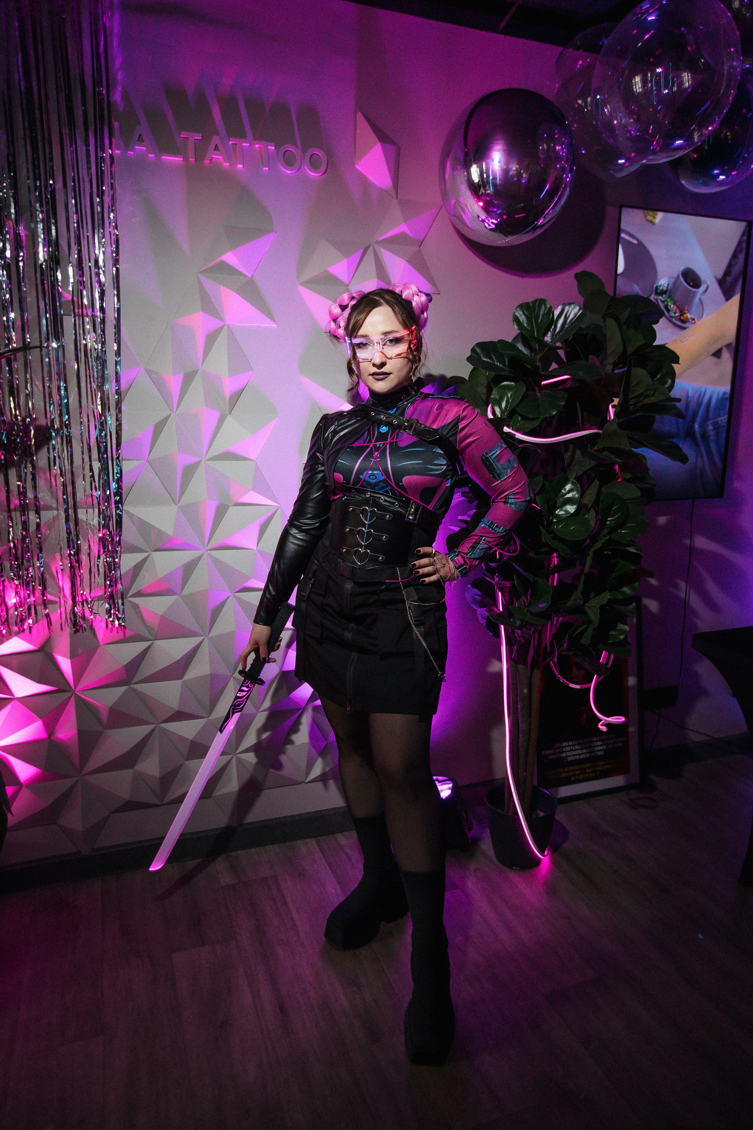 Walk-In Day в стиле киберпанк в тату-студии MUKHINA TATTOO. СВОИ. ФОТООТЧЕТЫ-СОБЫТИЯ-МЕСТА