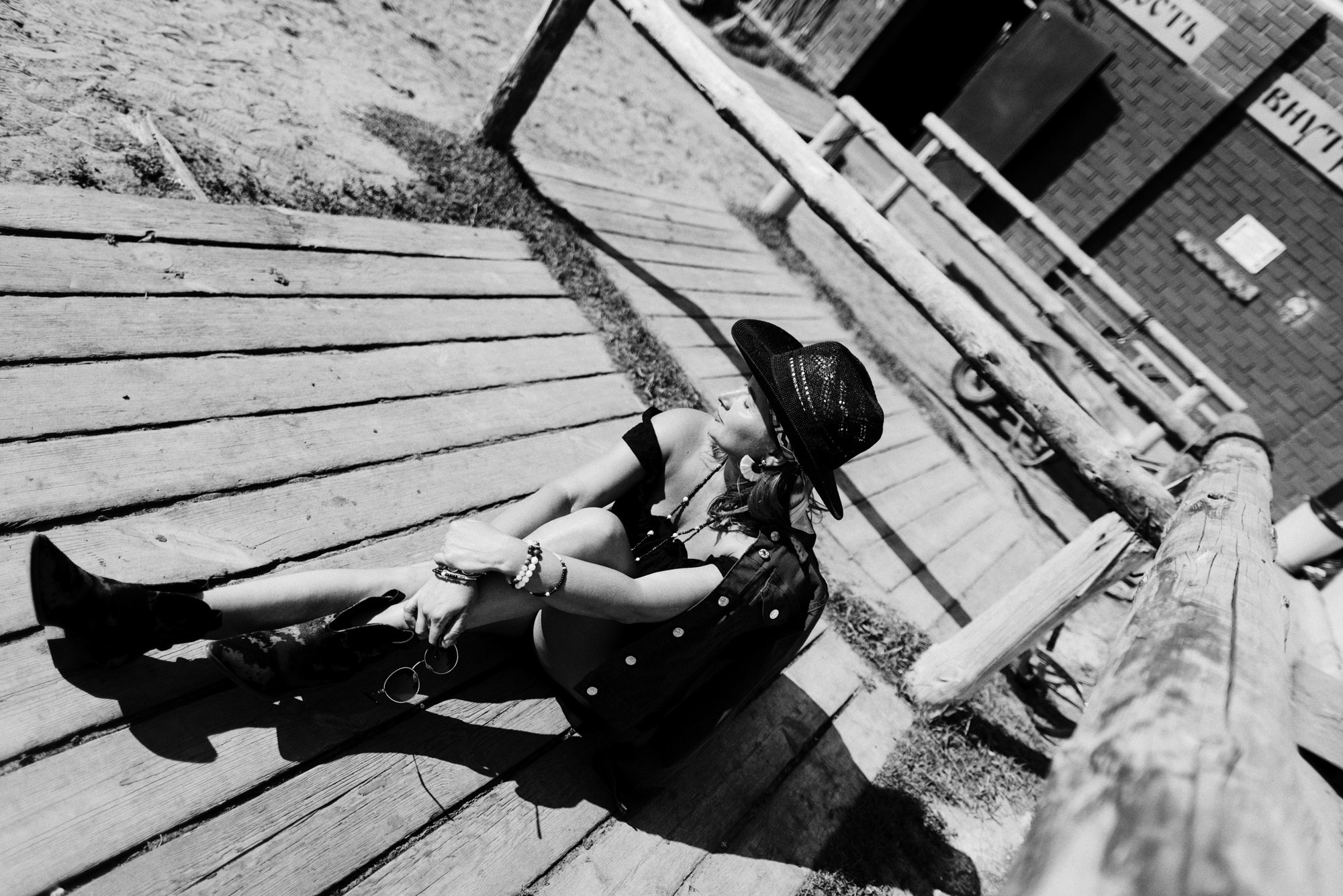 Фотопроект Женя, женский портрет в Тюмени. Портретный фотограф Тюмень Дарья Мустафина