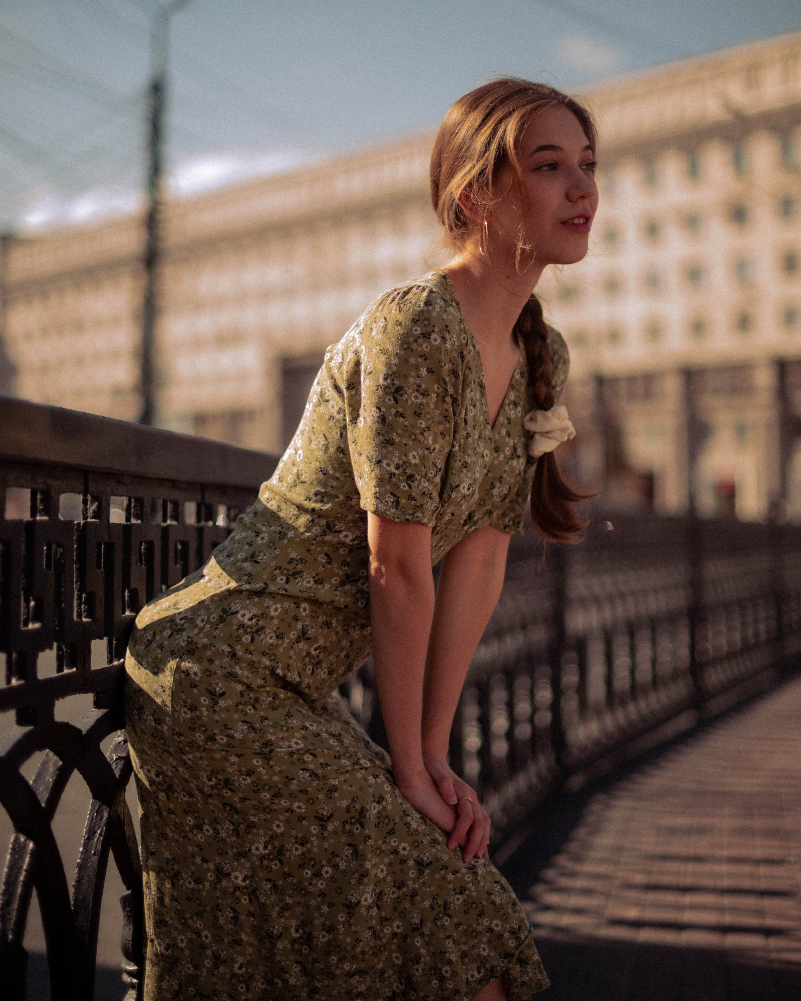 Ася. Женский фотограф. Создатель украшений ручной работы. Модель