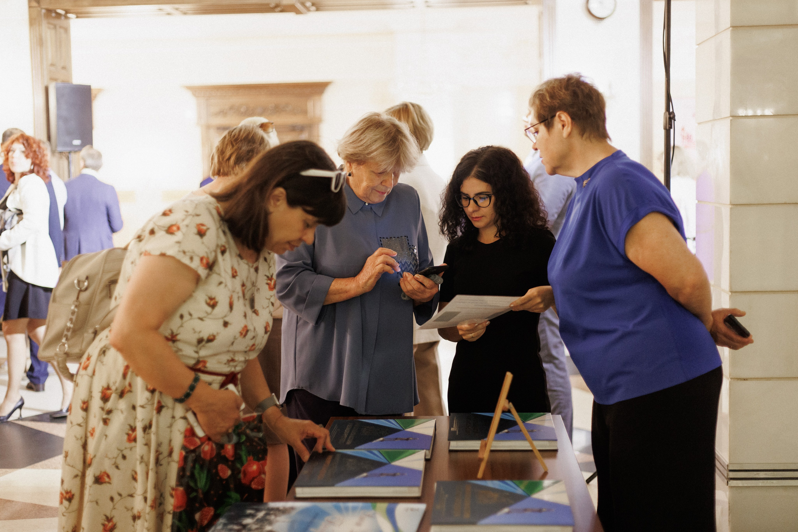 ПРЕЗЕНТАЦИЯ КНИГИ — 80 ЛЕТ ПОБЕДЫ. СВОИ. ФОТООТЧЕТЫ-СОБЫТИЯ-МЕСТА